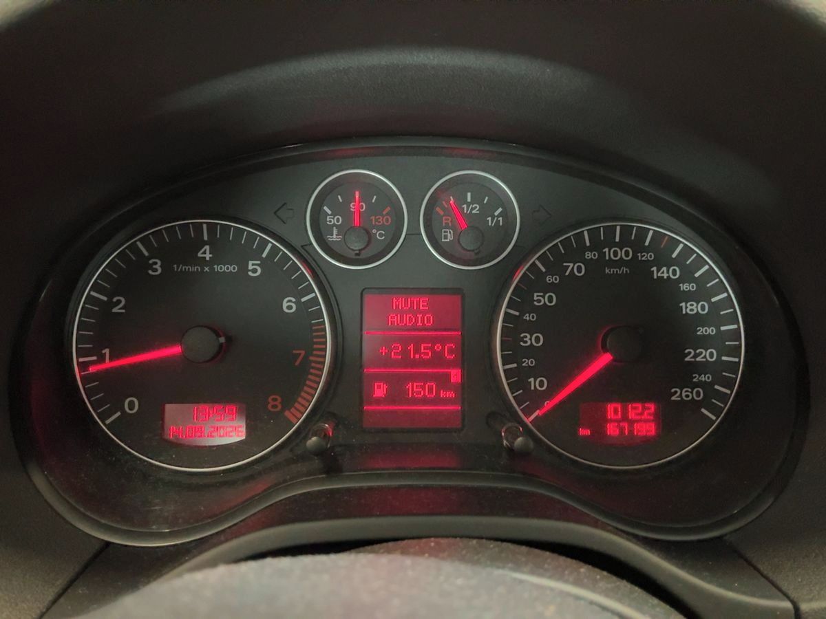 Audi A3, 1.6Mpi 75KW 2X SLINE ALCANTRA - fotka 6