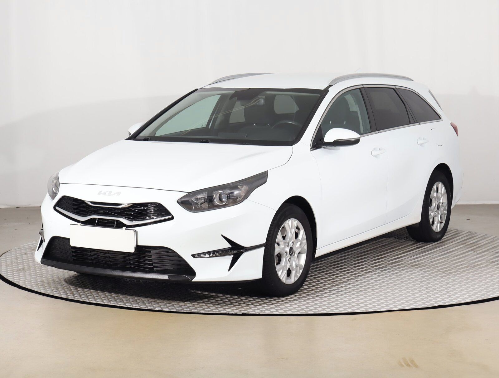 Kia Cee´d, 1.6 CRDi MHEV, Gold - fotka 2