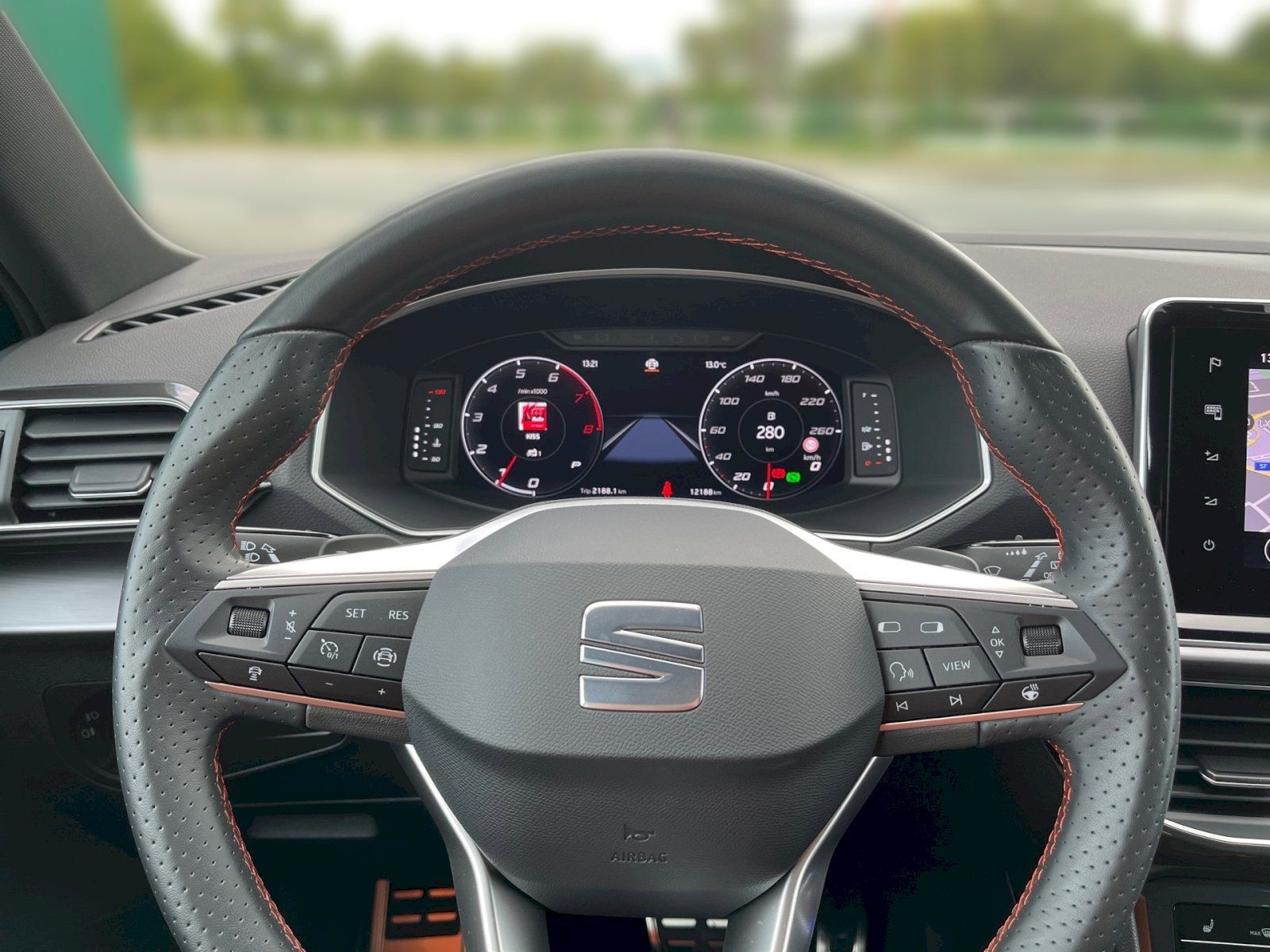 Seat Tarraco, FR 1.5 TSI 110 kW DSG, 7 MÍST - fotka 5