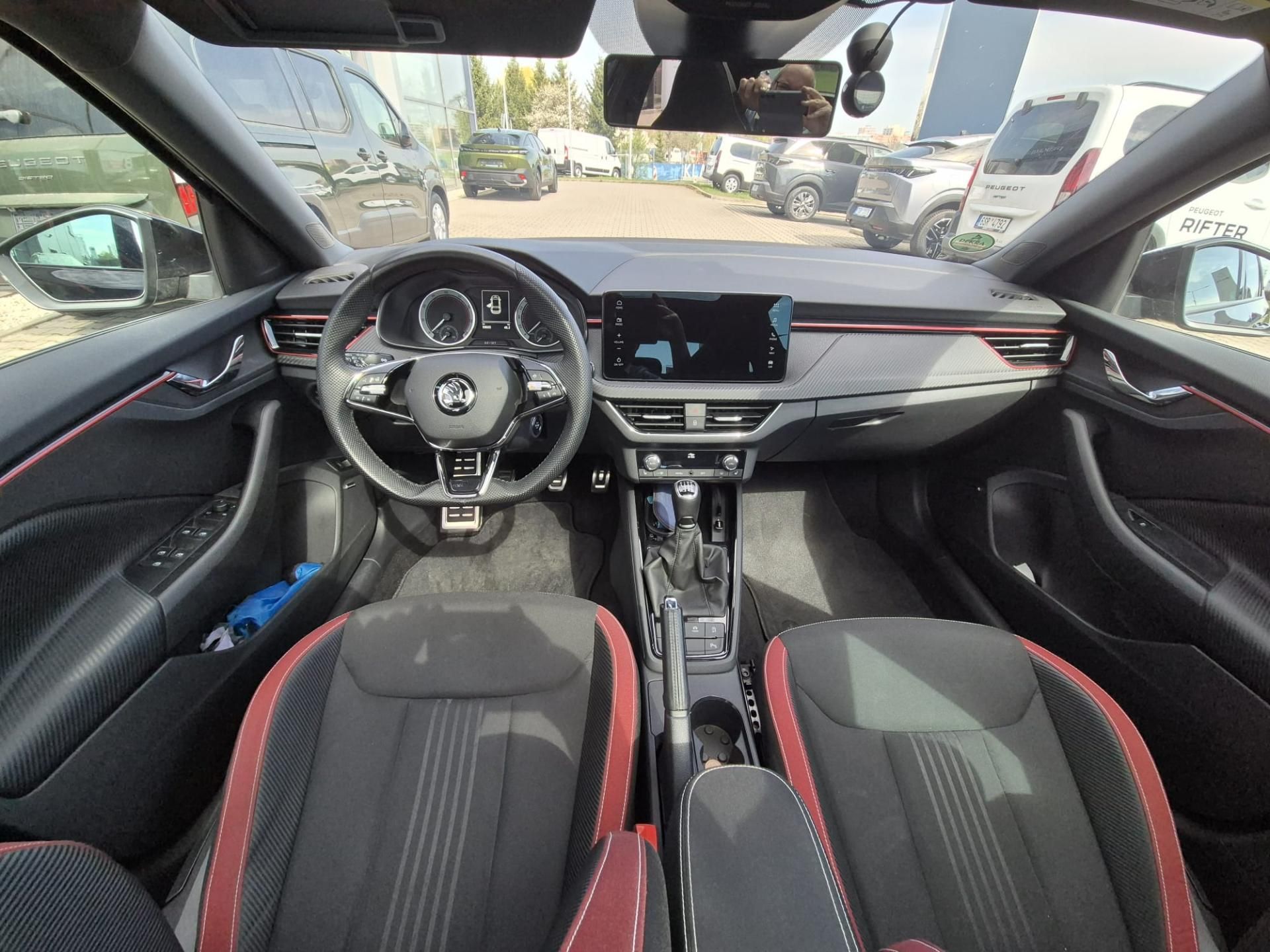 Škoda Scala, 1.5 TSI MONTE CARLO MAN6 - fotka 2