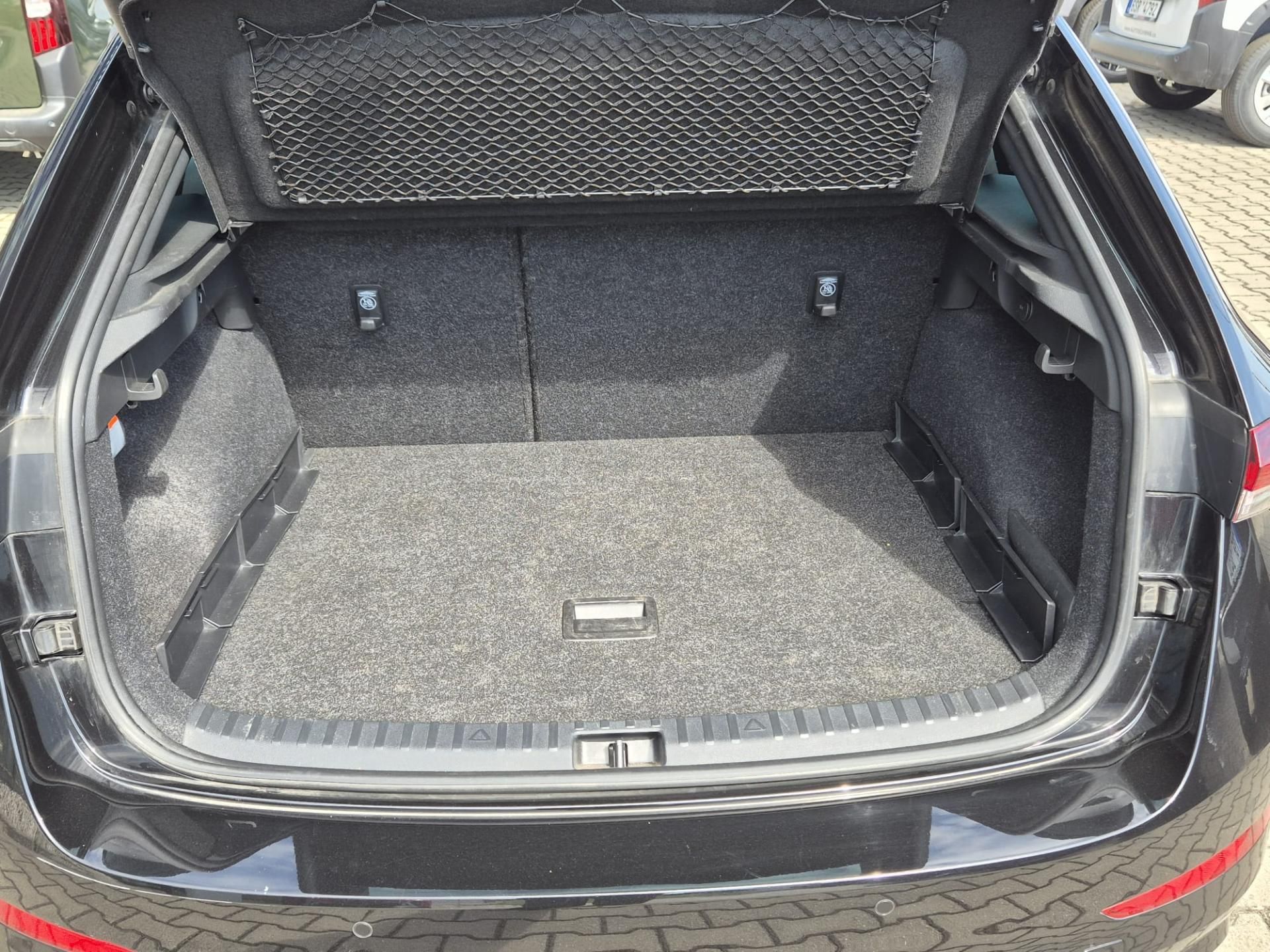 Škoda Scala, 1.5 TSI MONTE CARLO MAN6 - fotka 6