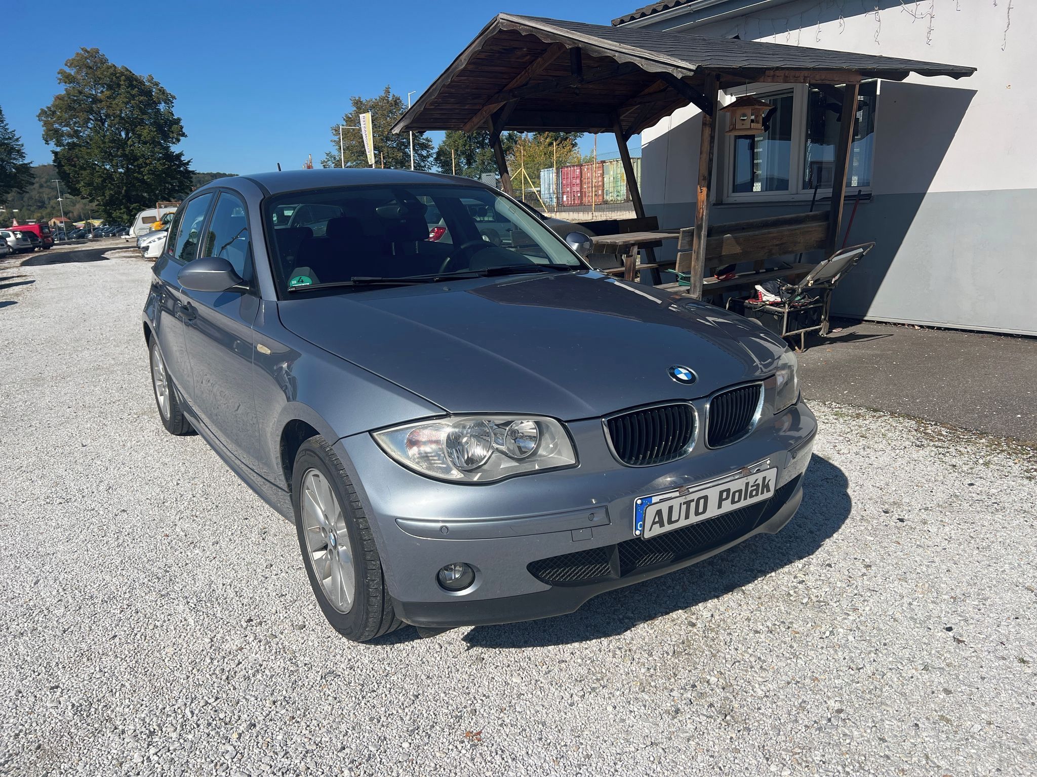 BMW Řada 1, 116 I - fotka 4