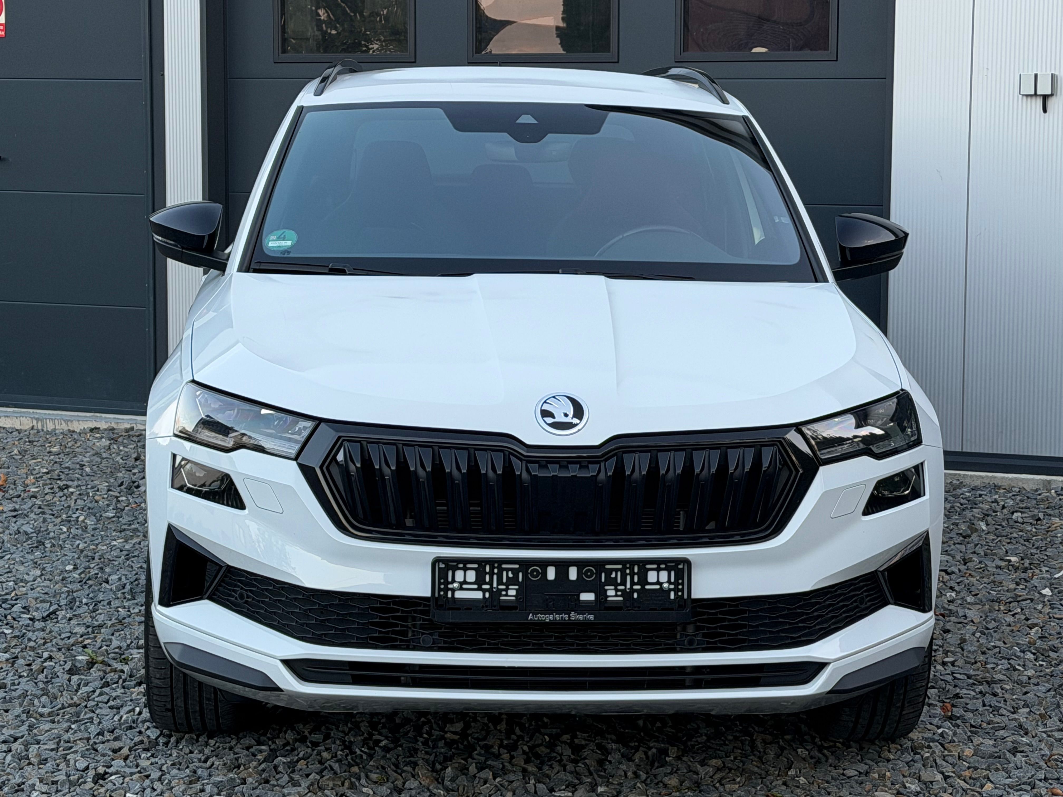 Škoda Karoq, SPORT 2.0TSI 140KW 4x4 TAŽNÉ - fotka 2