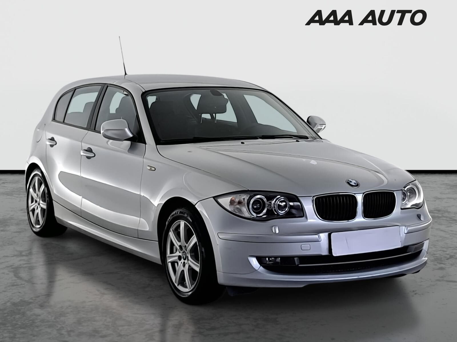 BMW Řada 1, 116i, Kožené sedačky, Xenony