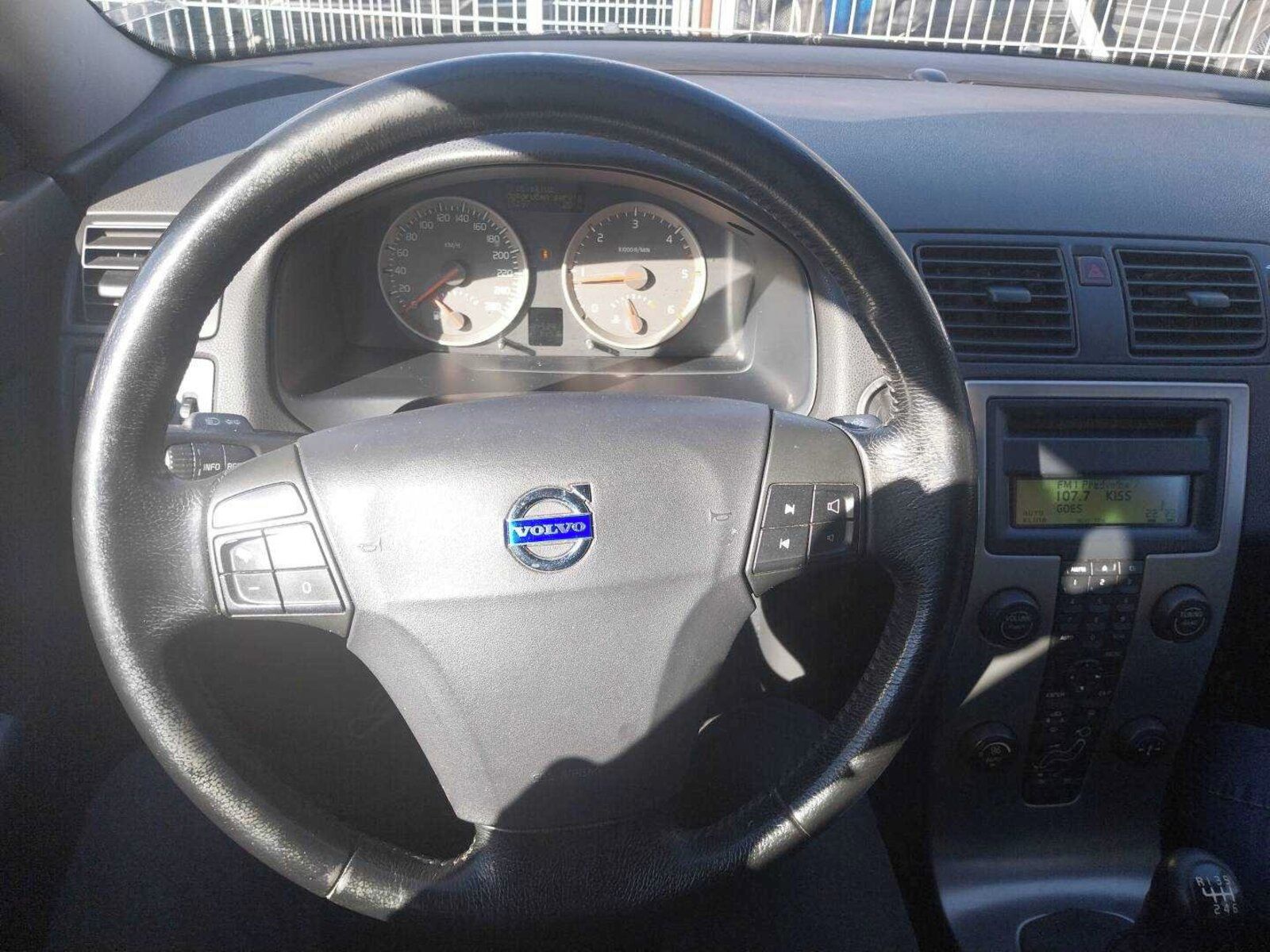 Volvo V50, 2.0 D, po STK, Tažné - fotka 3