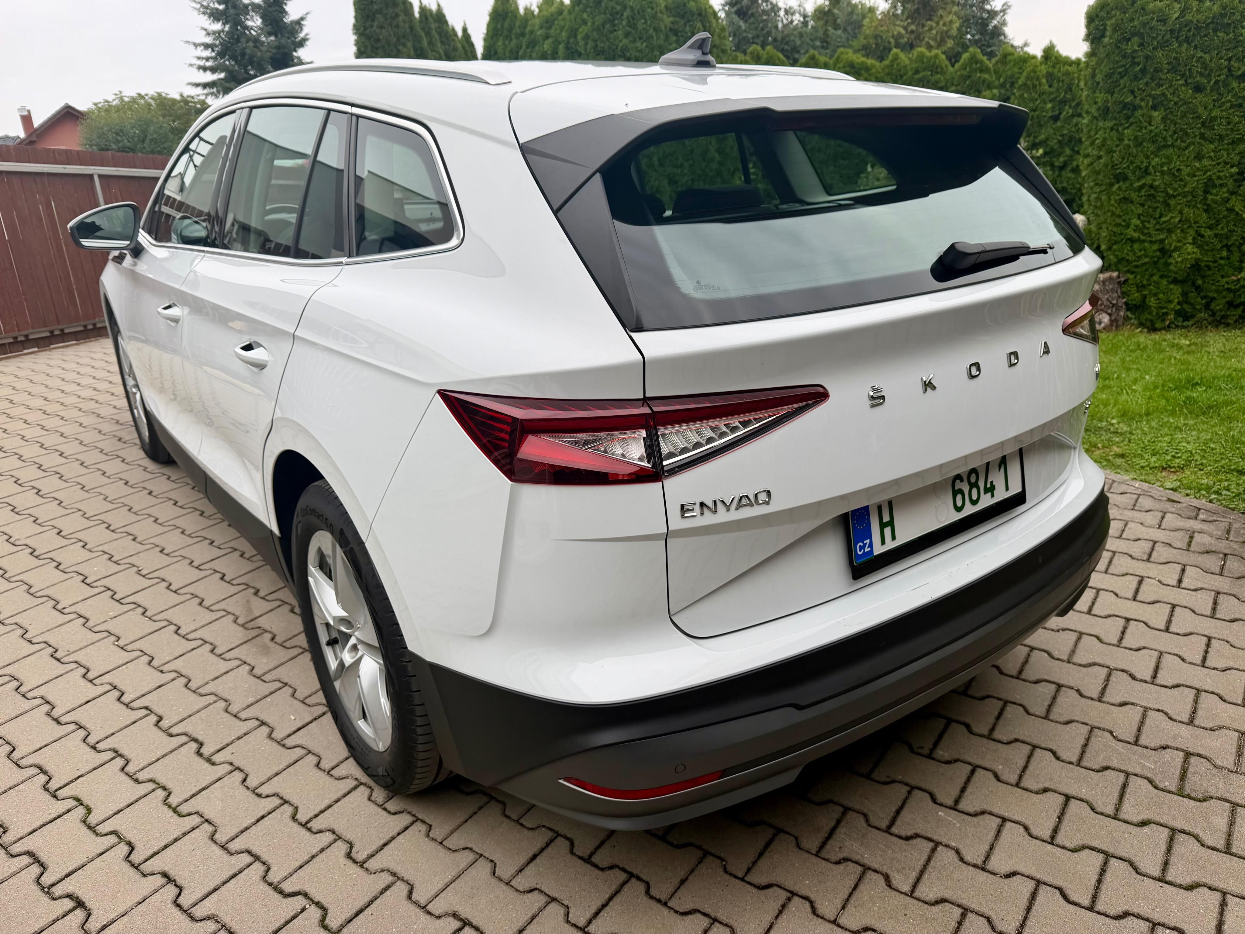 Škoda Enyaq, iV80, 150kw, tažné, SoH 90% TČ - fotka 4