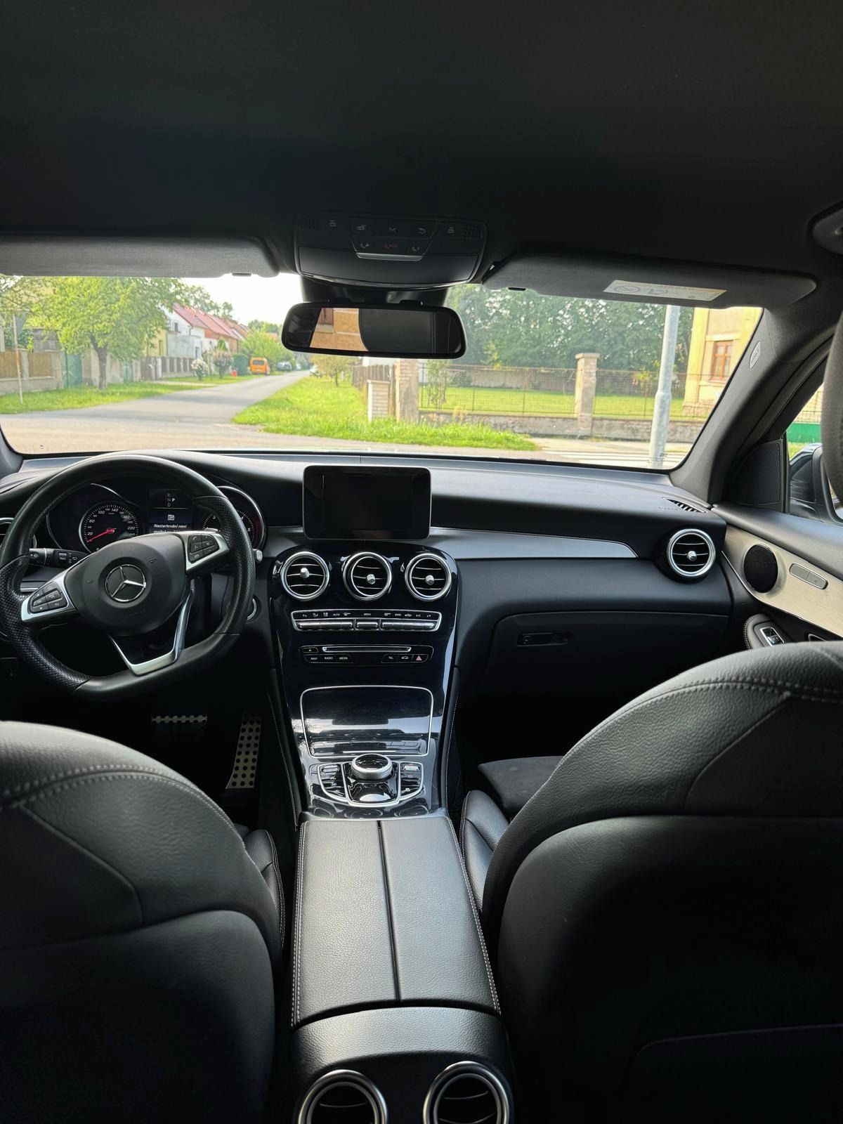 Mercedes-Benz GLC, 220 d 4MATIC, AMG, tažné, DPH - fotka 6