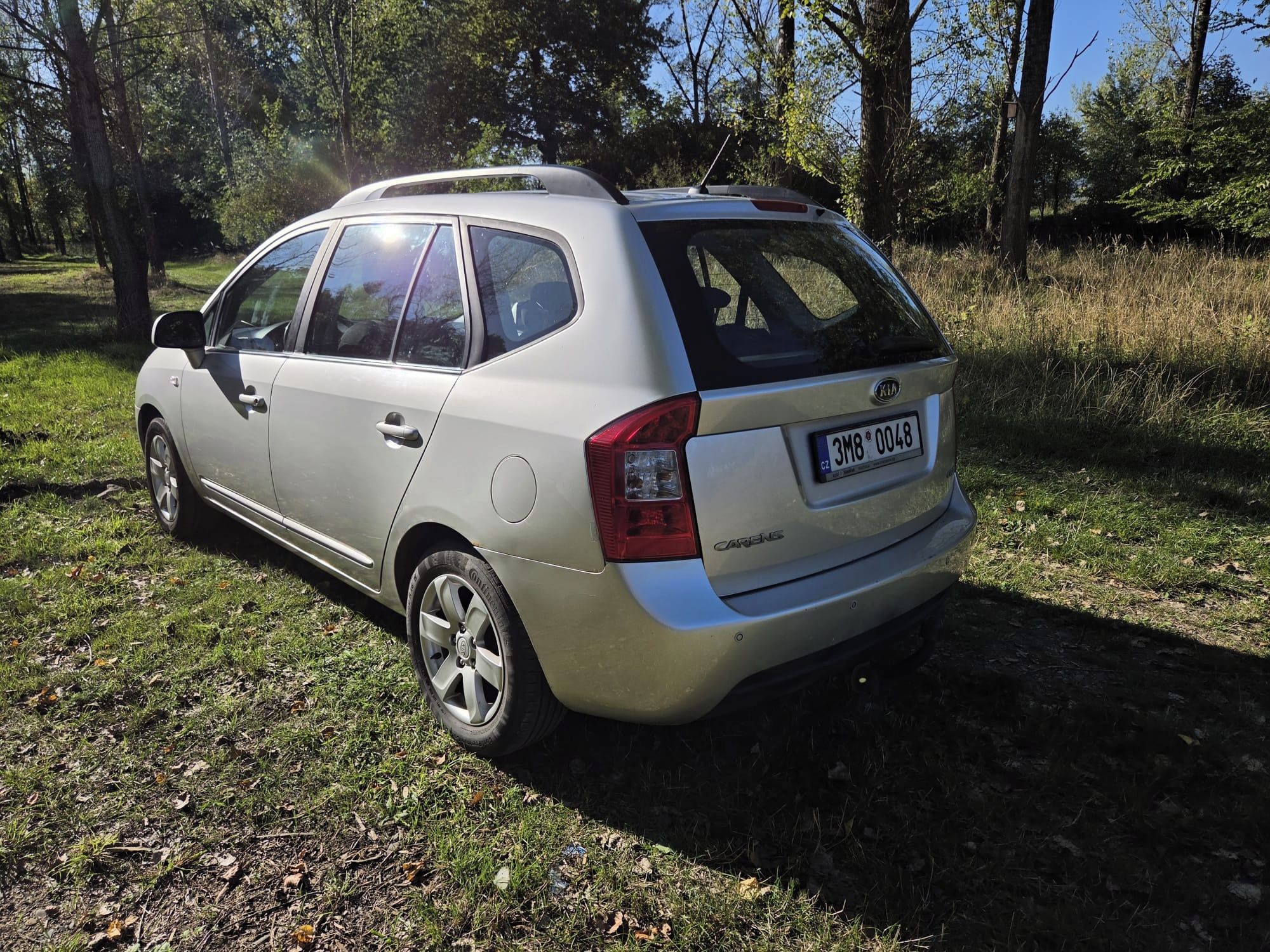 Kia Carens, 2.0 tdi, 1. majitel - fotka 4