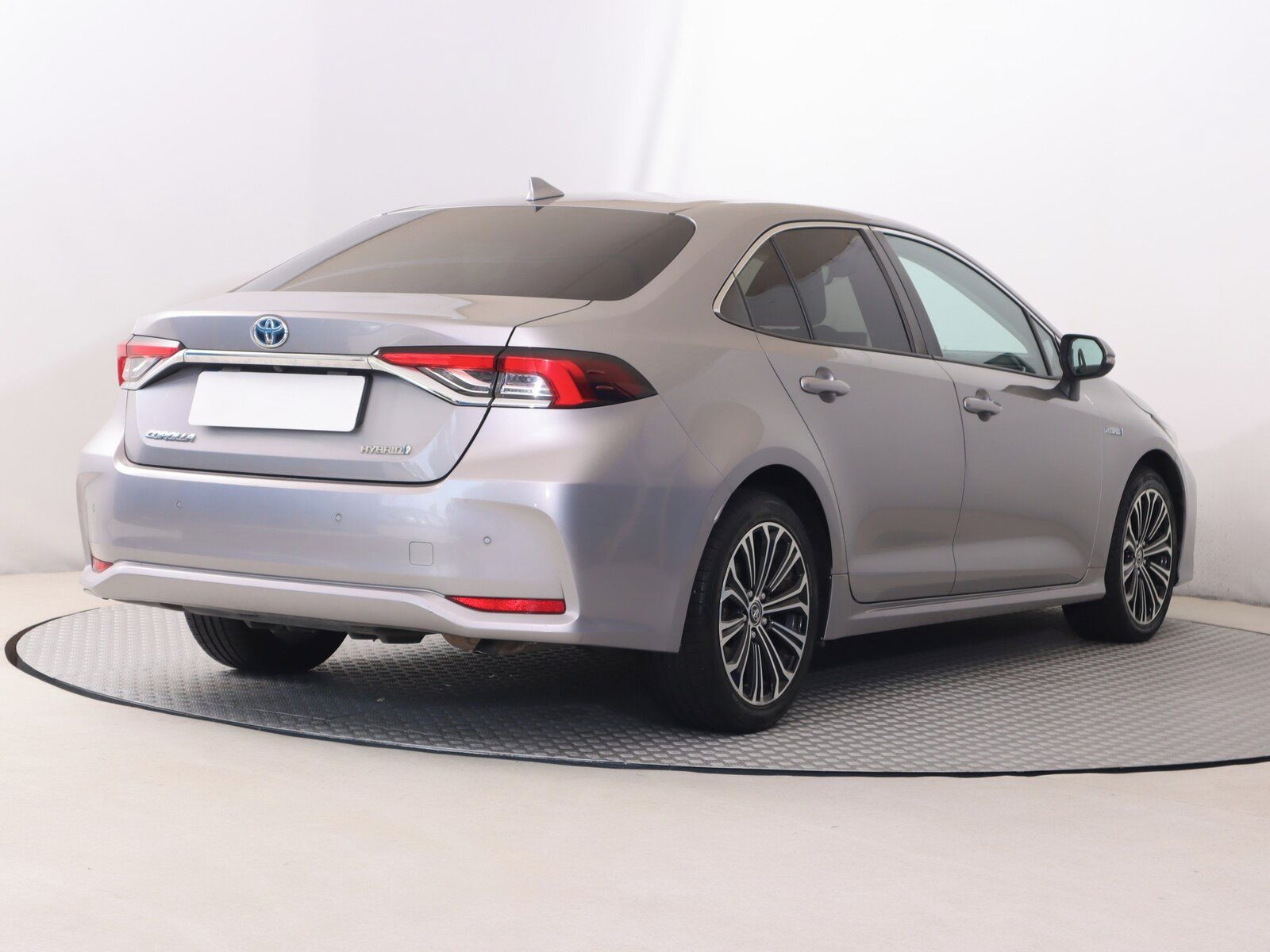 Toyota Corolla, 1.8 Hybrid, Style, Automat - fotka 5