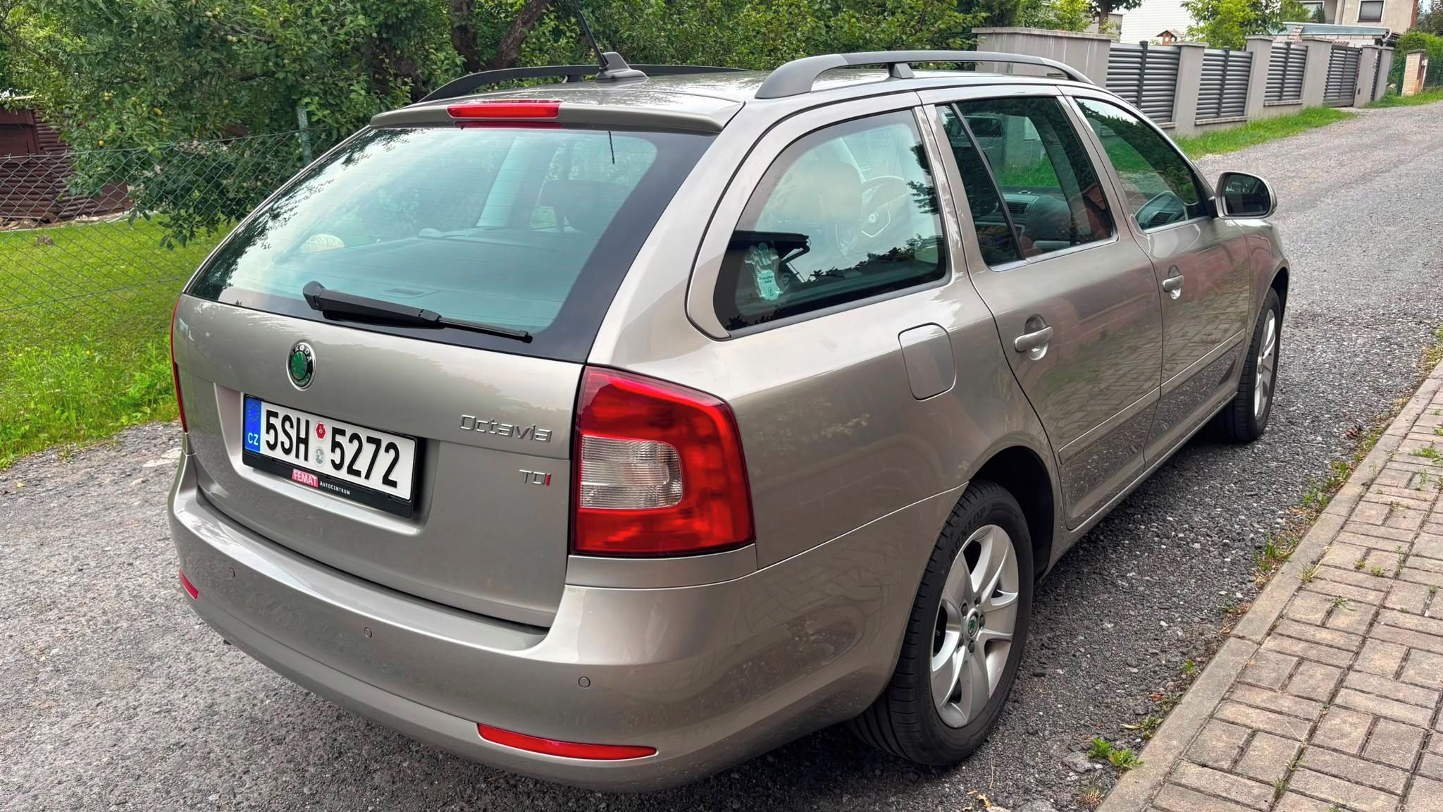 Škoda Octavia - fotka 4