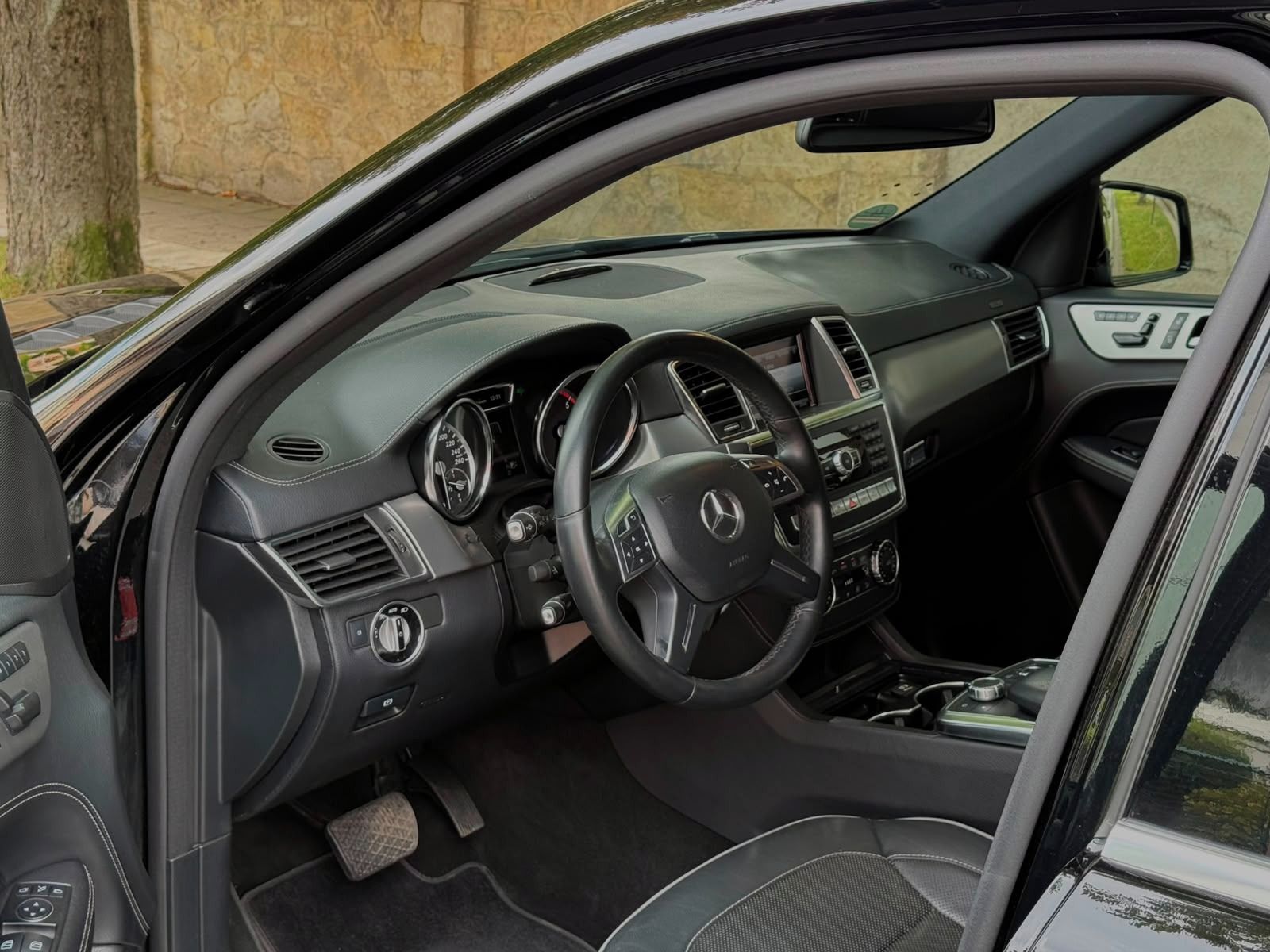 Mercedes-Benz ML - fotka 6