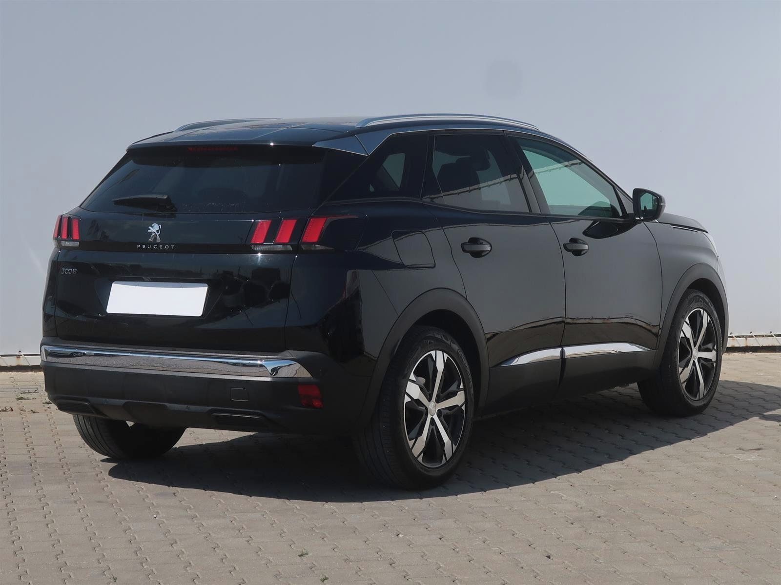 Peugeot 3008, 1.6 BlueHDi, Automat - fotka 5