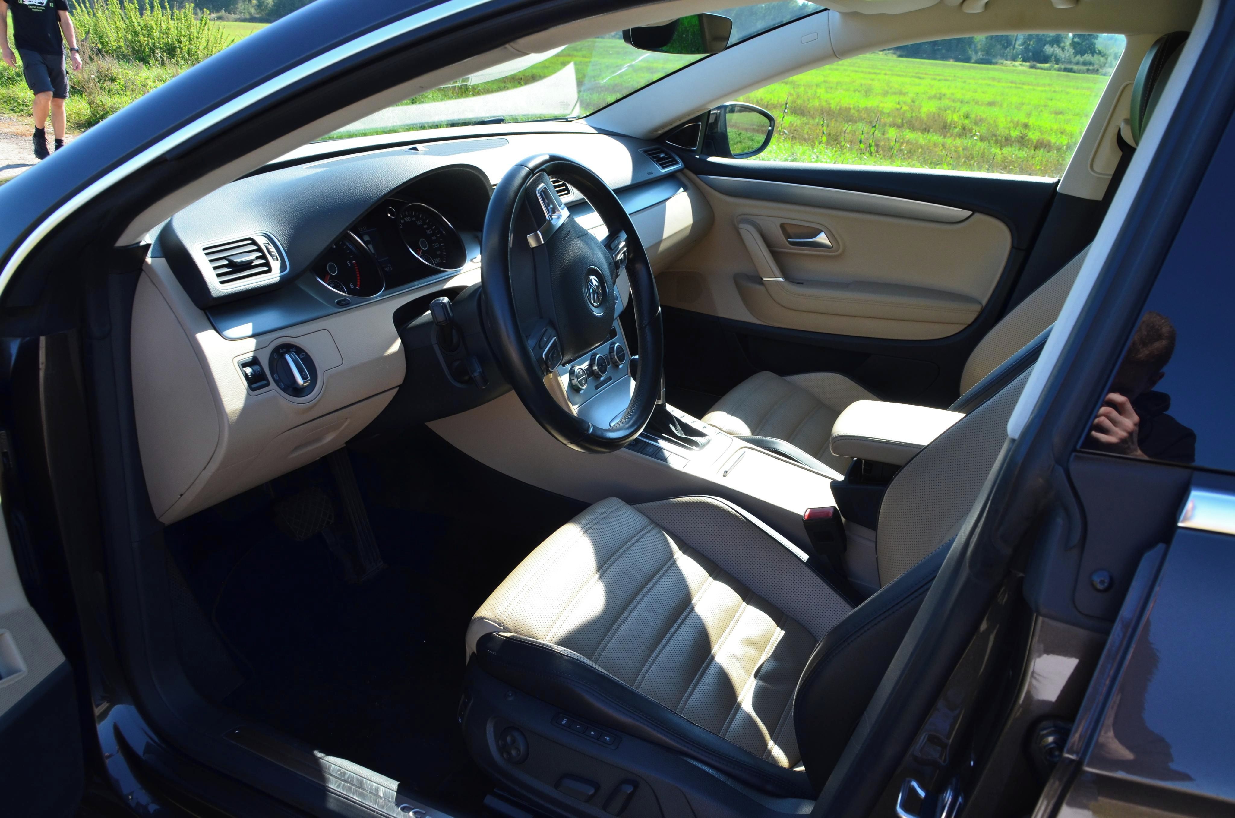 Volkswagen CC, 2.0 TDI 130 kW - fotka 6