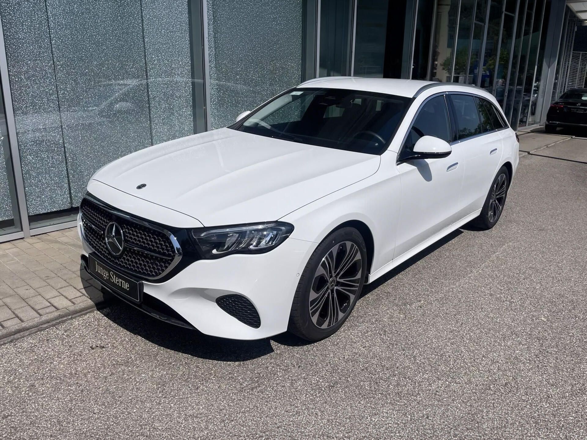 Mercedes-Benz Třídy E, 220d Avantgarde Taž Distronic