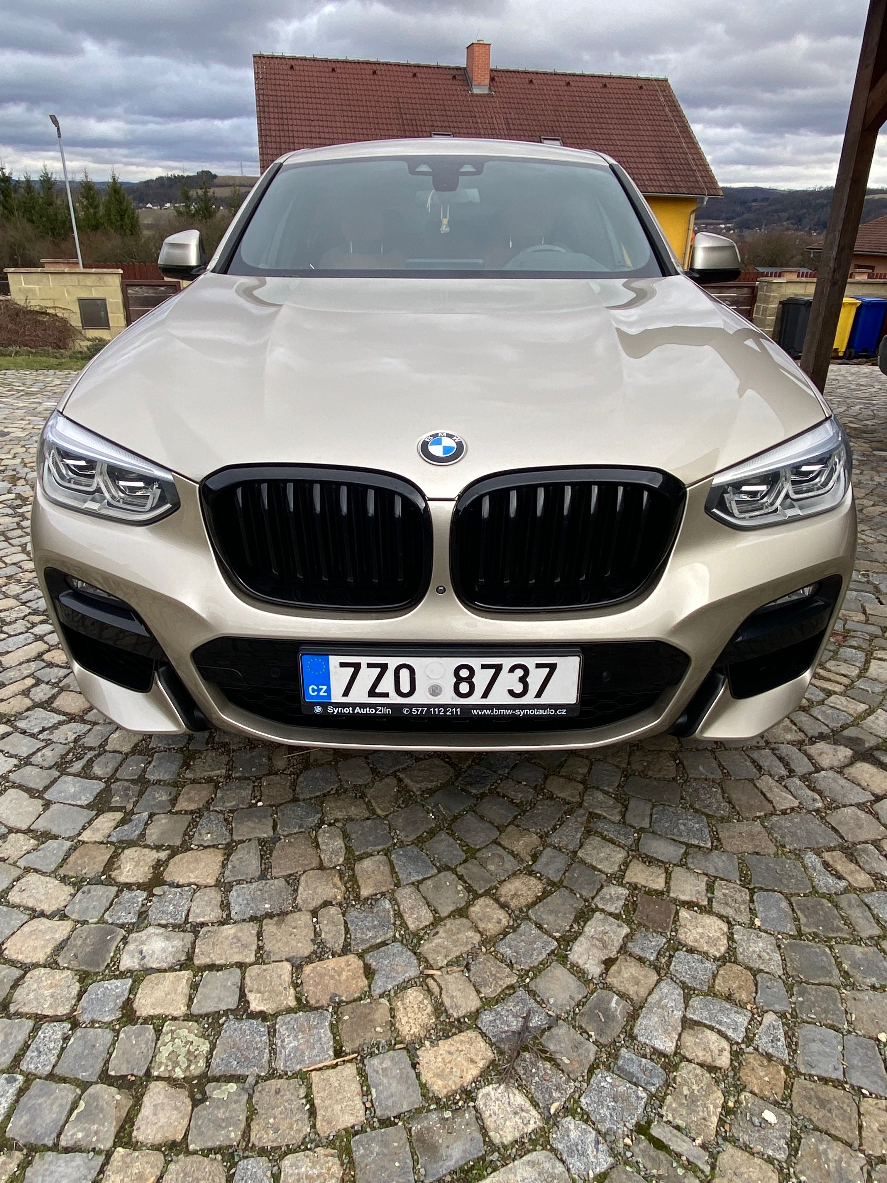 BMW X4, BMW X4, xDrive, ČR, M-PAKET - fotka 6