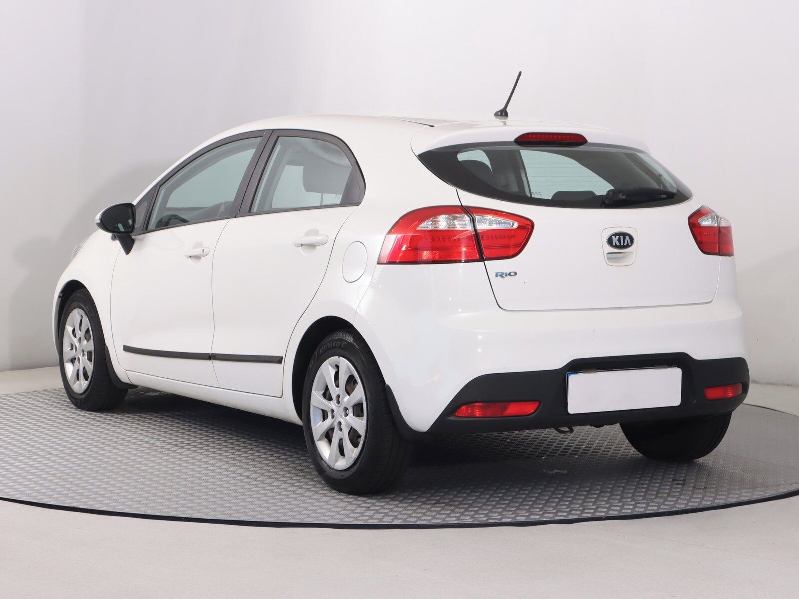 Kia Rio, 1.25 CVVT - fotka 4