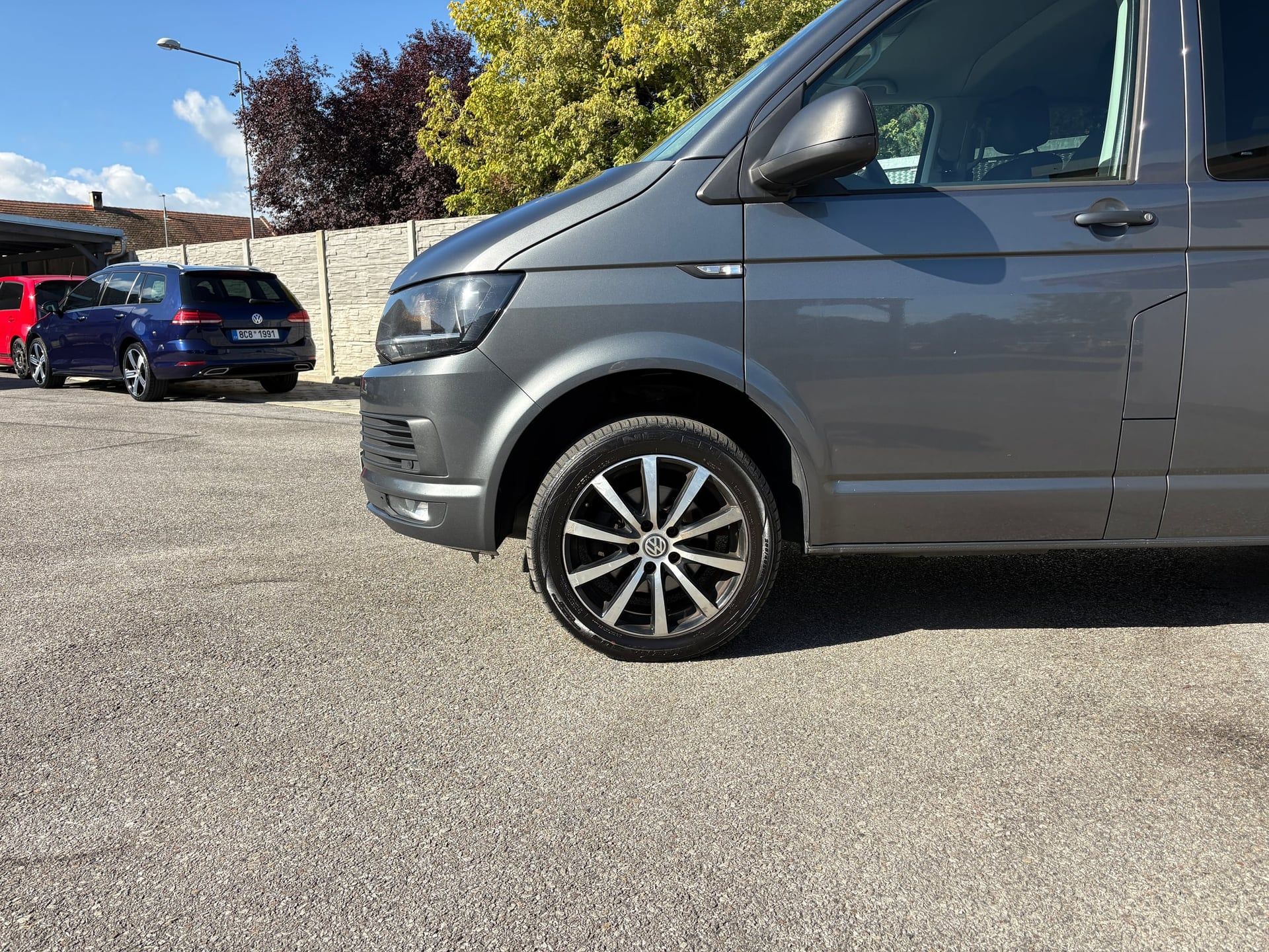 Volkswagen Multivan, 2.0 TDI/110kW/T6/Trendline/ČR - fotka 4