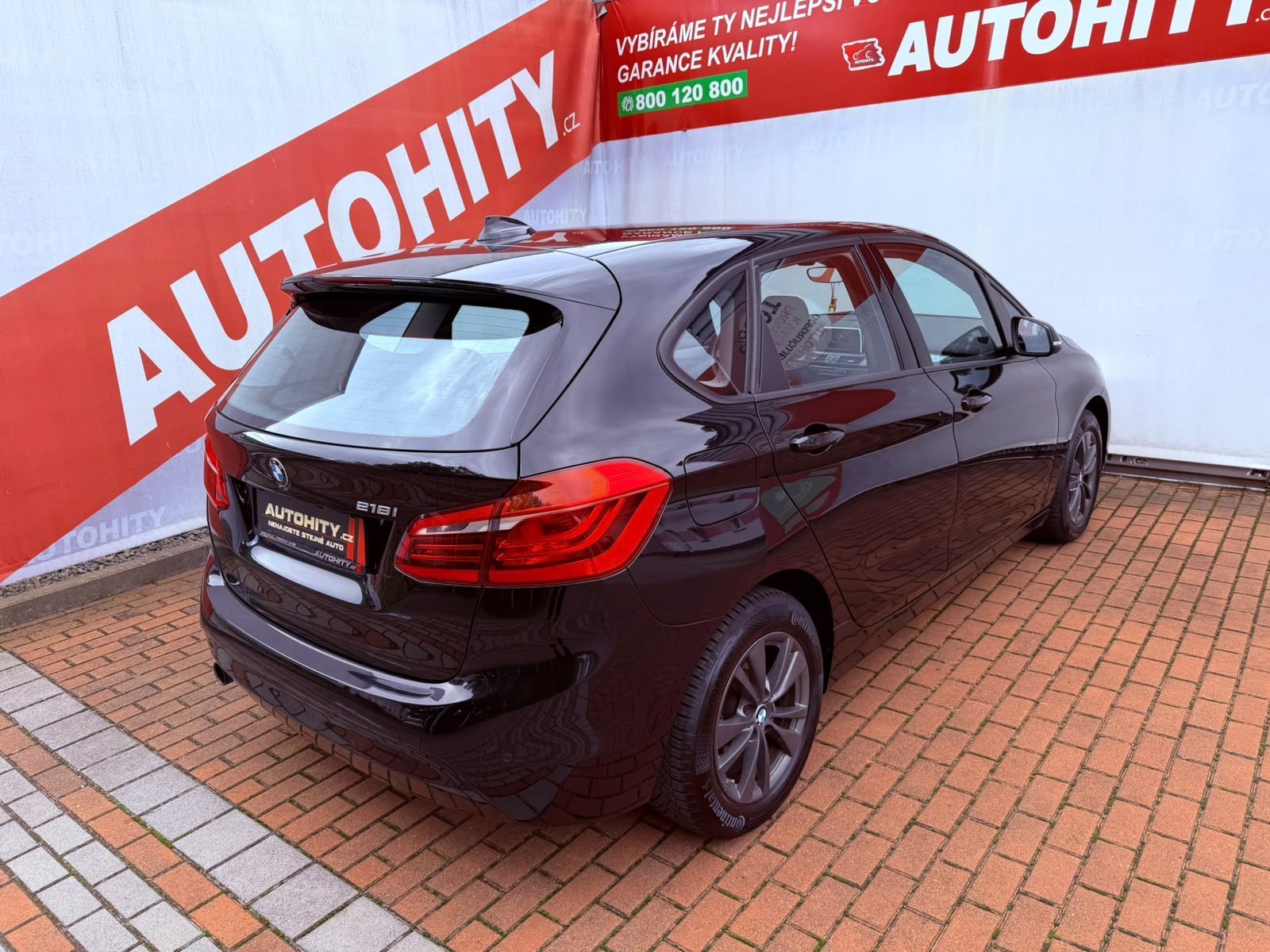 BMW Řada 2, 218i Aut. Active Tourer, ČR - fotka 6