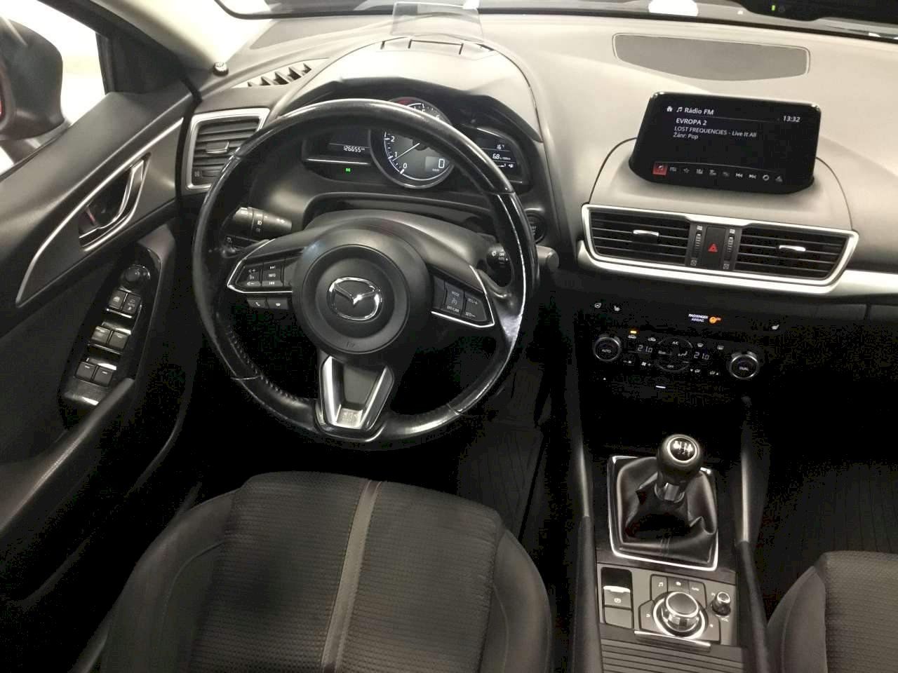 Mazda 3, 2.0i 88 kW - fotka 5