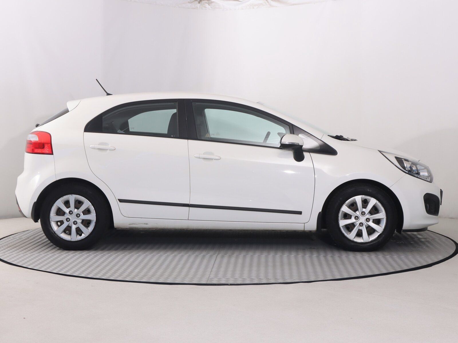 Kia Rio, 1.25 CVVT - fotka 6