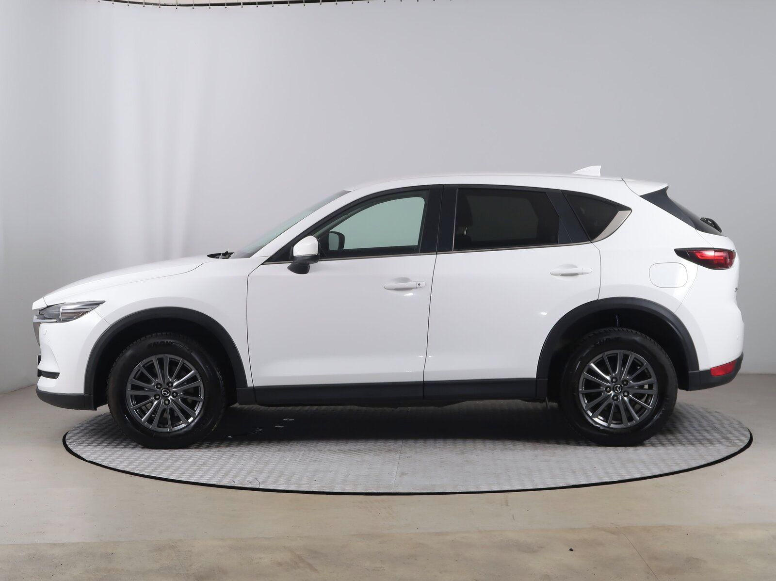 Mazda CX-5, 2.2 Skyactiv-D, Automat - fotka 3