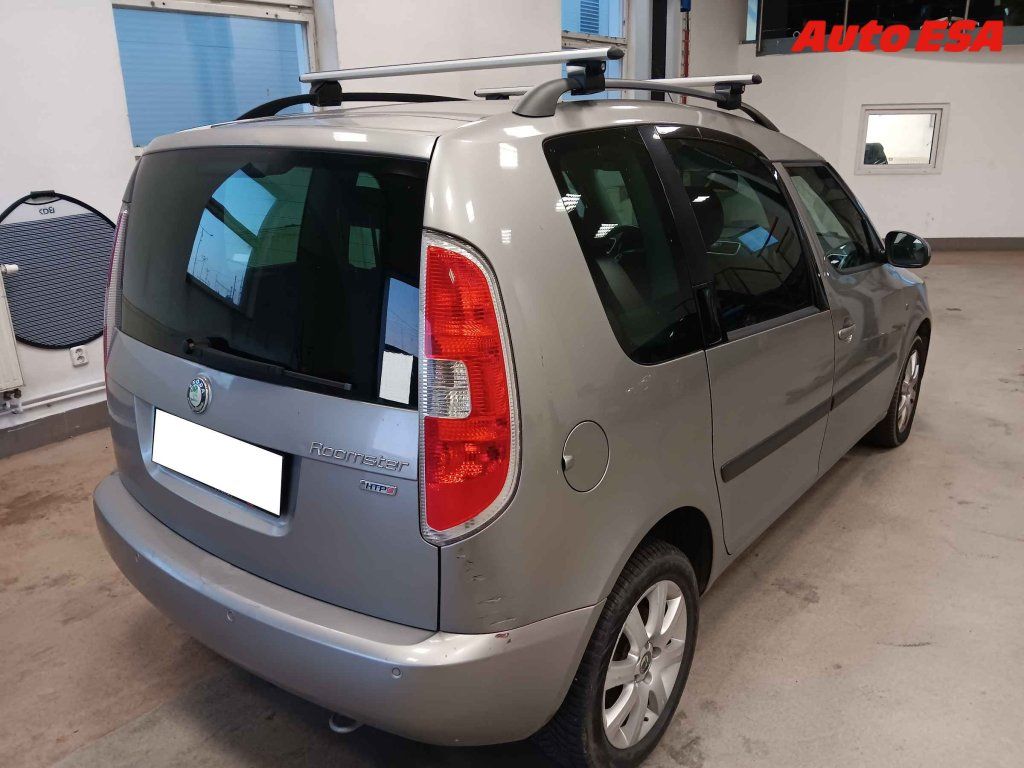 Škoda Roomster, 1.2I - fotka 2