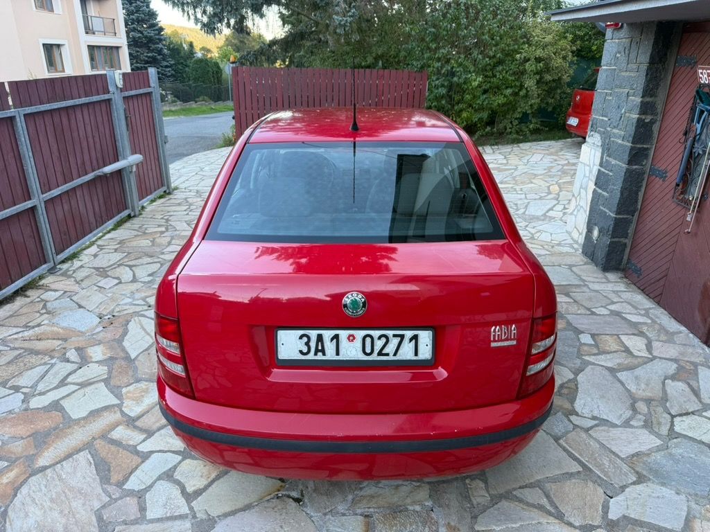 Škoda Fabia, 1.2 44KW HTP 103000 KM !!!! - fotka 5
