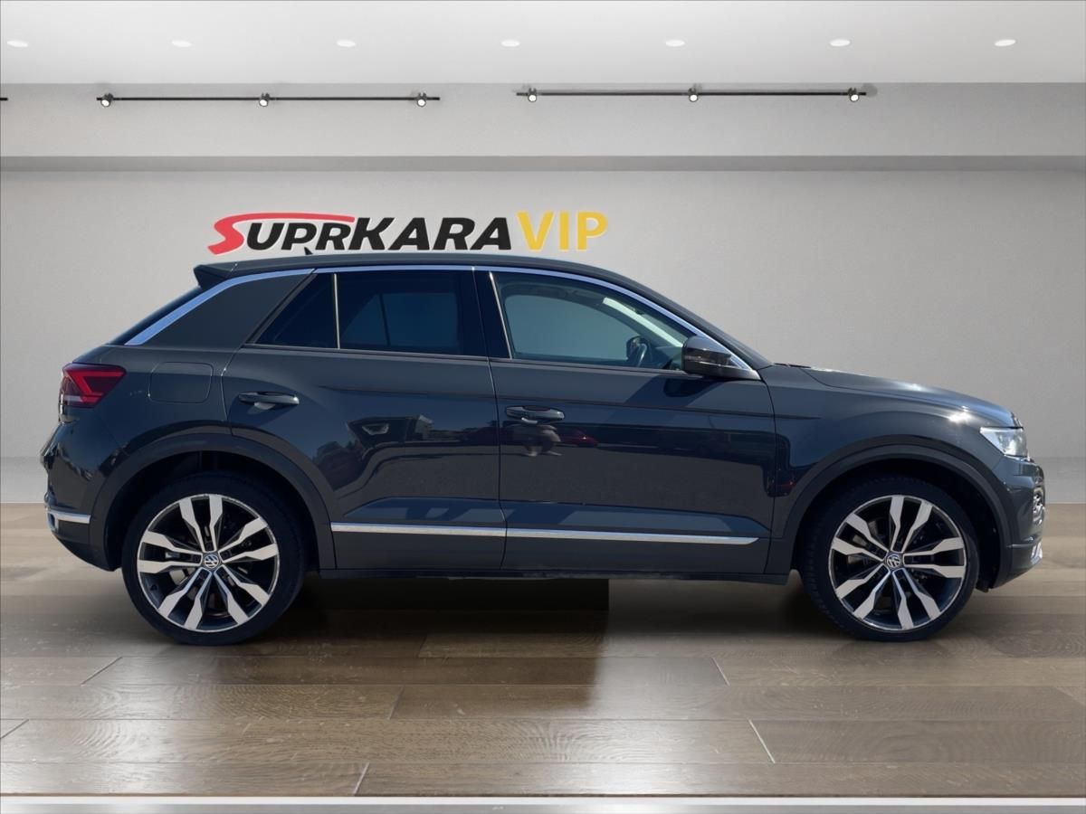 Volkswagen T-Roc, 1,5TSi 110 kW DSG*Highline LED - fotka 4
