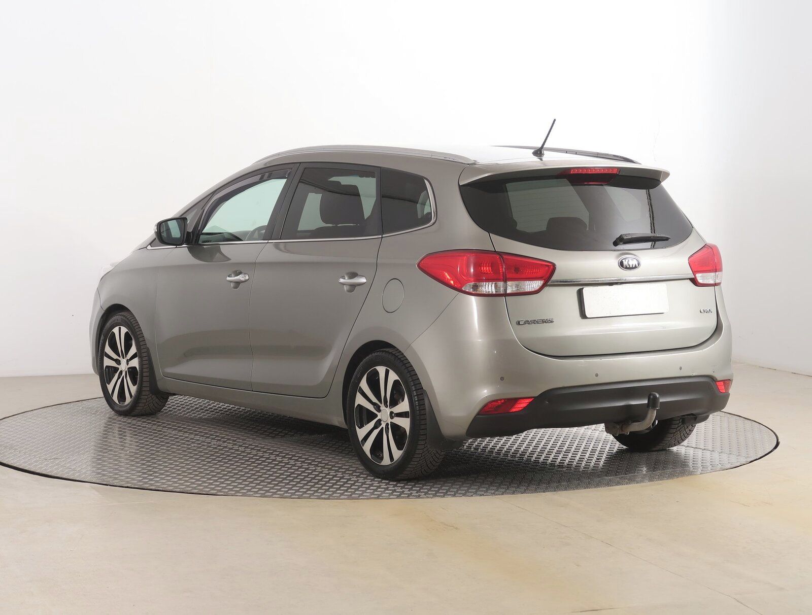 Kia Carens, 1.7 CRDi, 7 míst, Serv.kniha - fotka 4