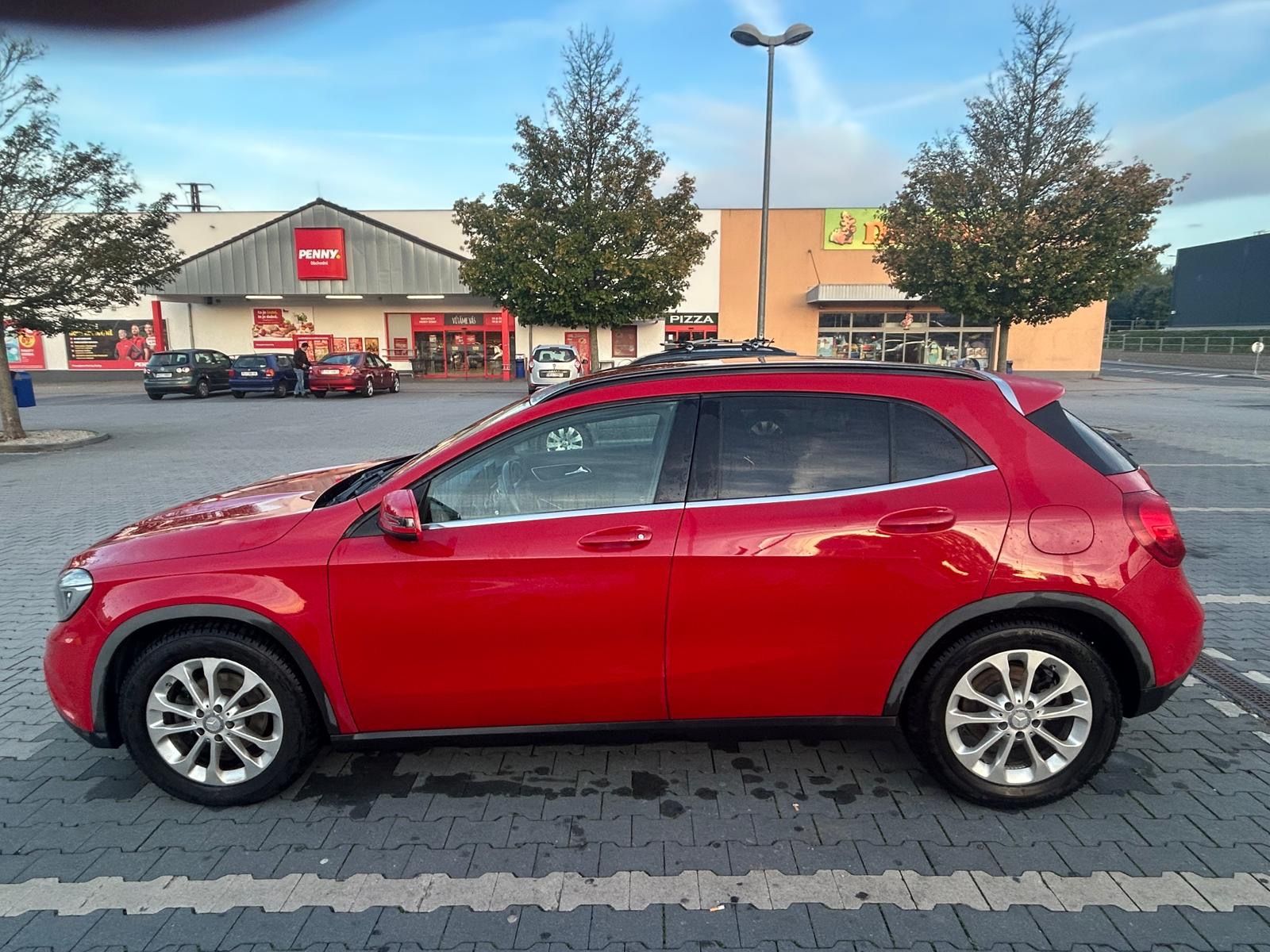 Mercedes-Benz GLA, Mercedes- GLA 200 CDI 4 matic - fotka 4