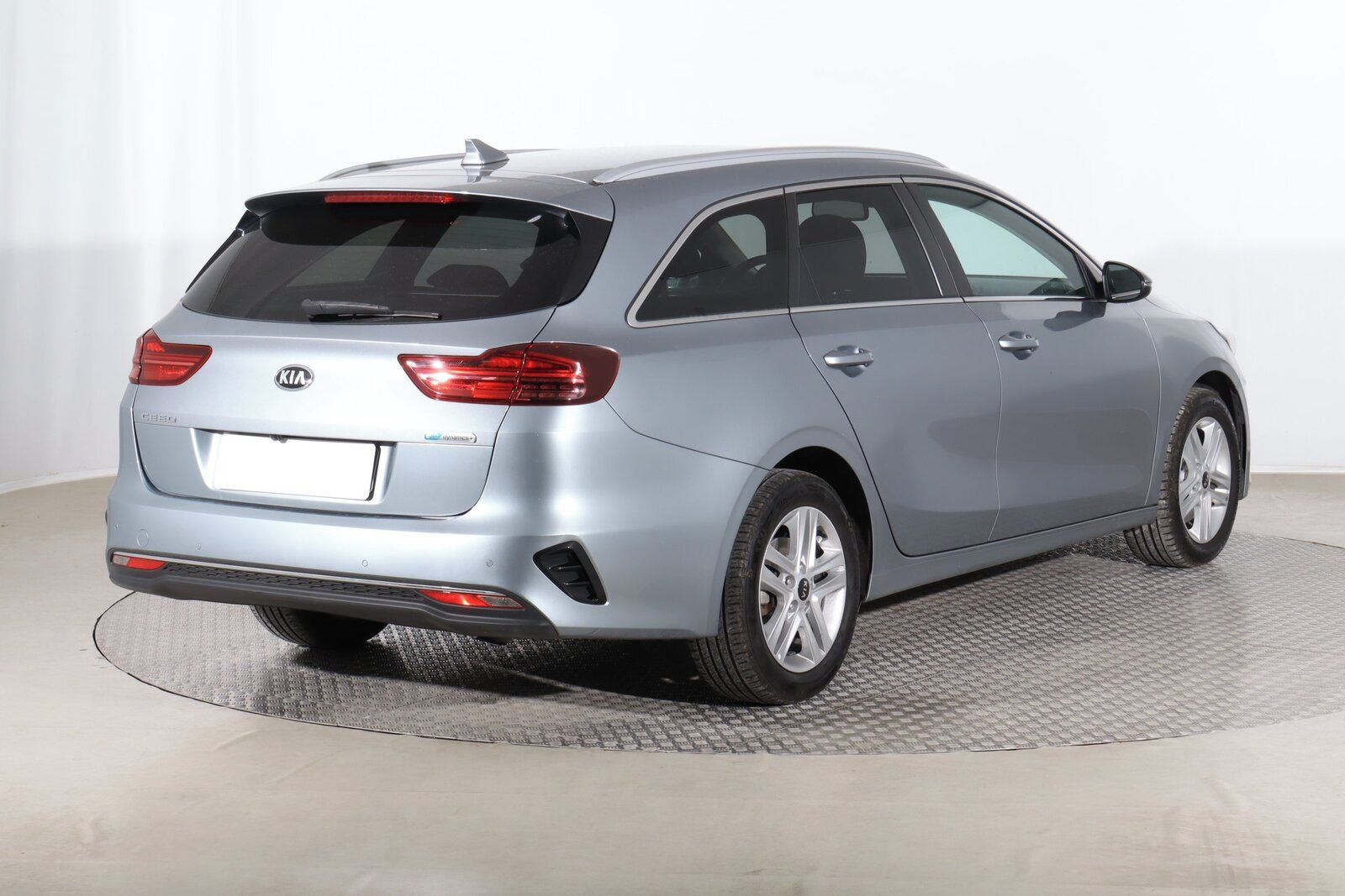 Kia Cee´d, 1.6 CRDi MHEV, Automat - fotka 5
