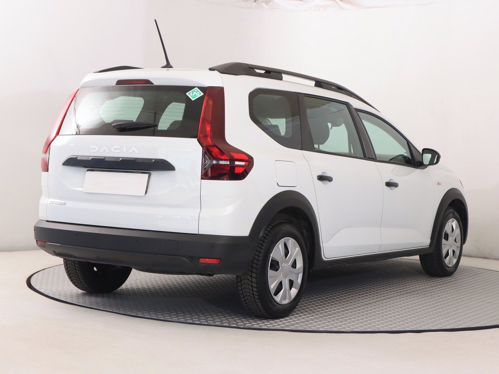 Dacia Jogger, 1.0 TCe, 7 míst, Serv.kniha - fotka 5