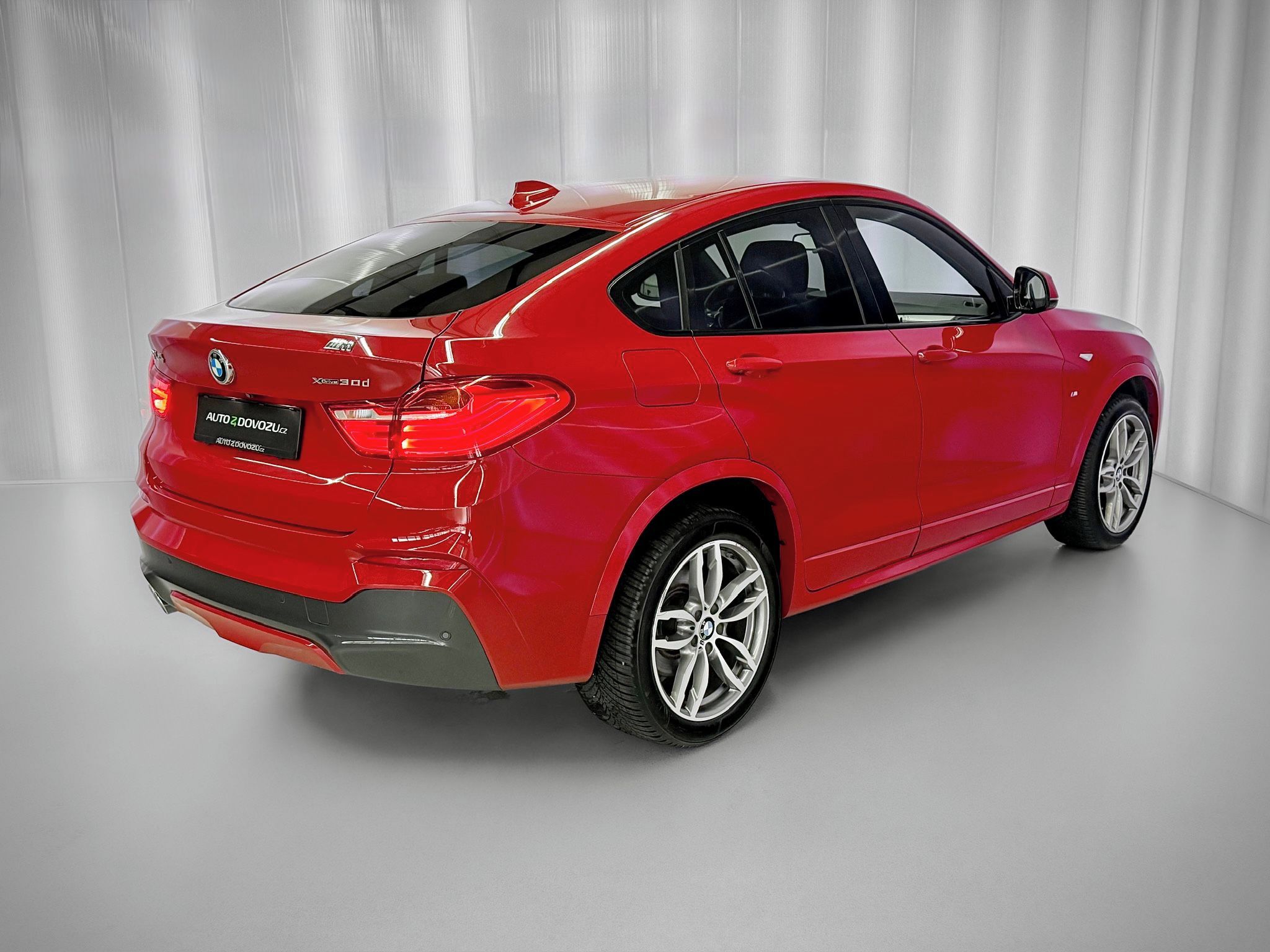 BMW X4, 30d xDrive M-SPORT, HUD, KEYLE - fotka 6