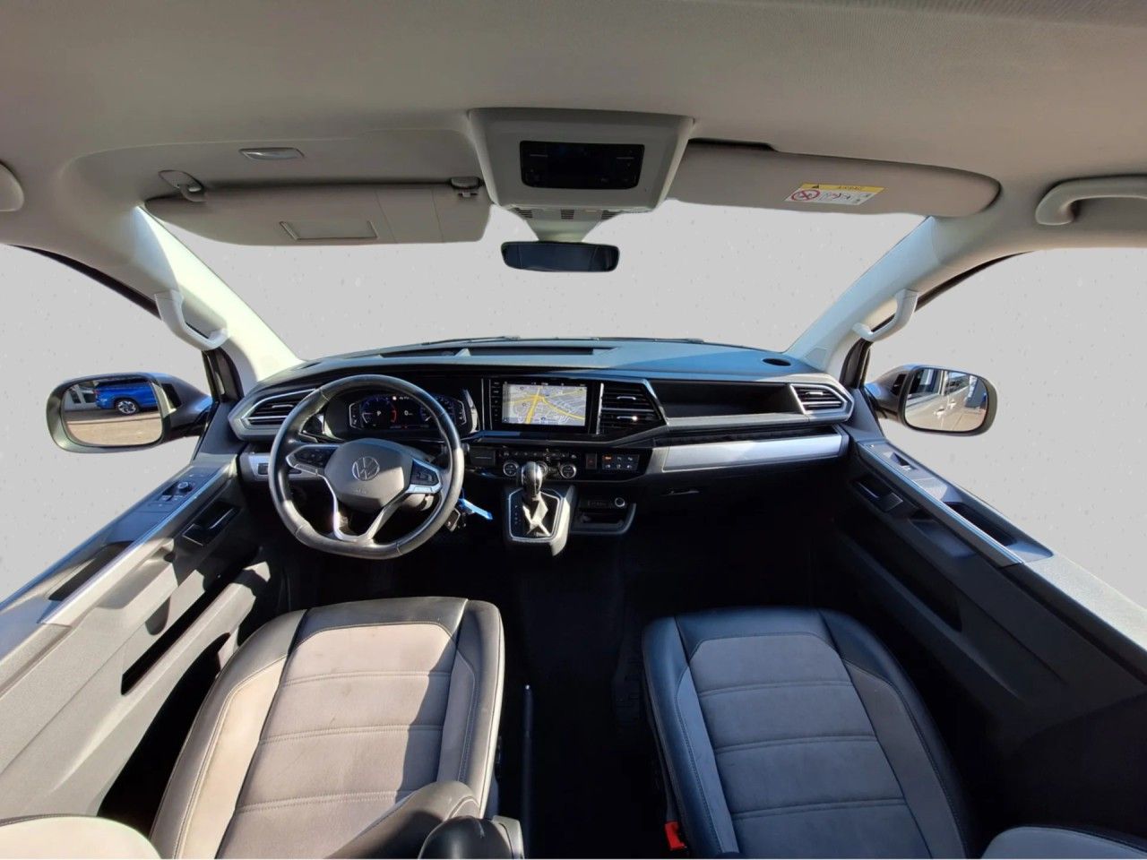Volkswagen Multivan, 2.0TDI 150 KW Highline 4M DSG - fotka 4