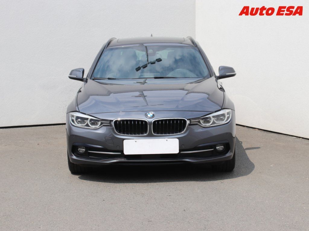 BMW Řada 3, 2.0 D - fotka 2