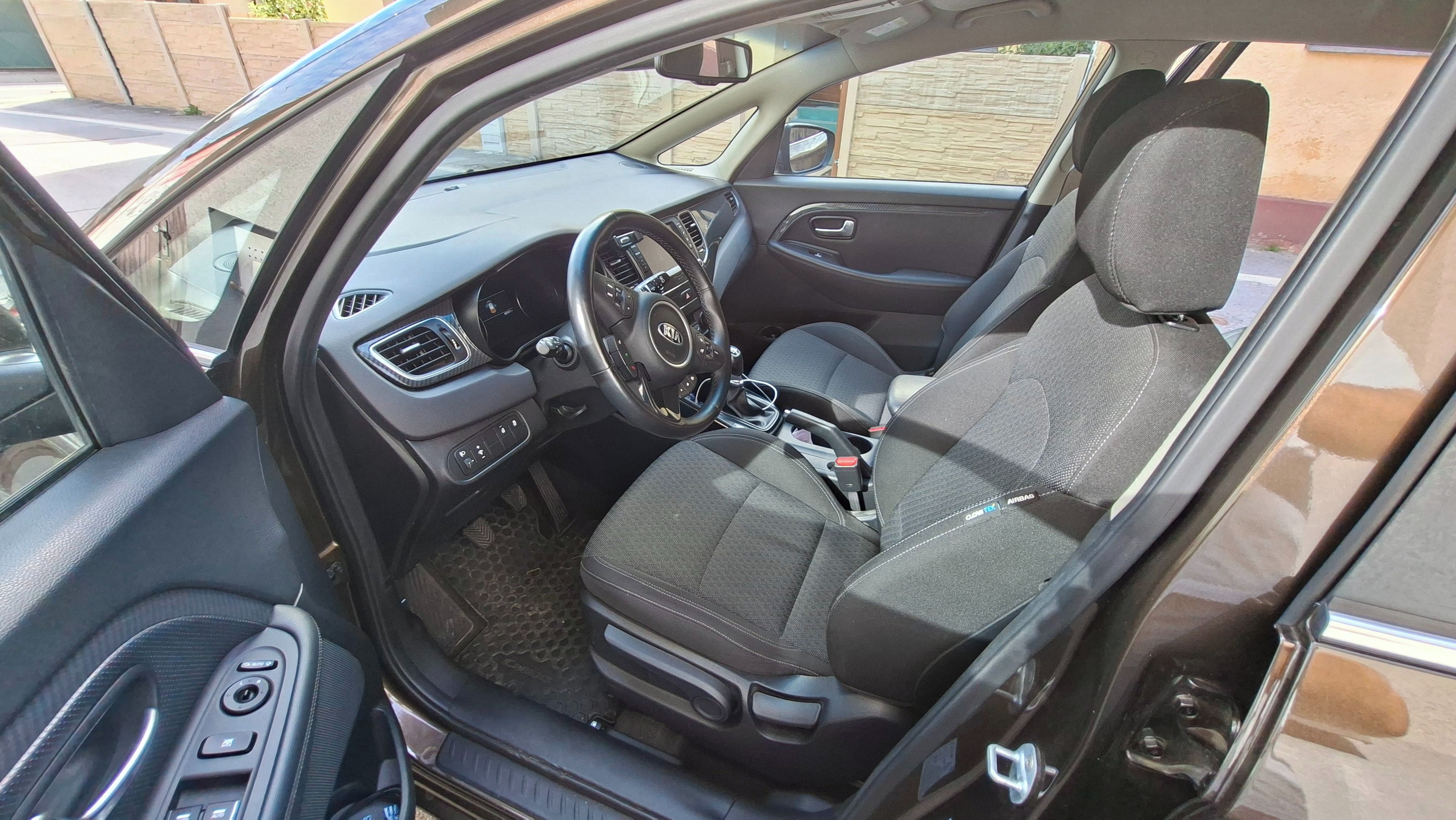 Kia Carens, KIA Carens (2019) s +80.000km - fotka 5
