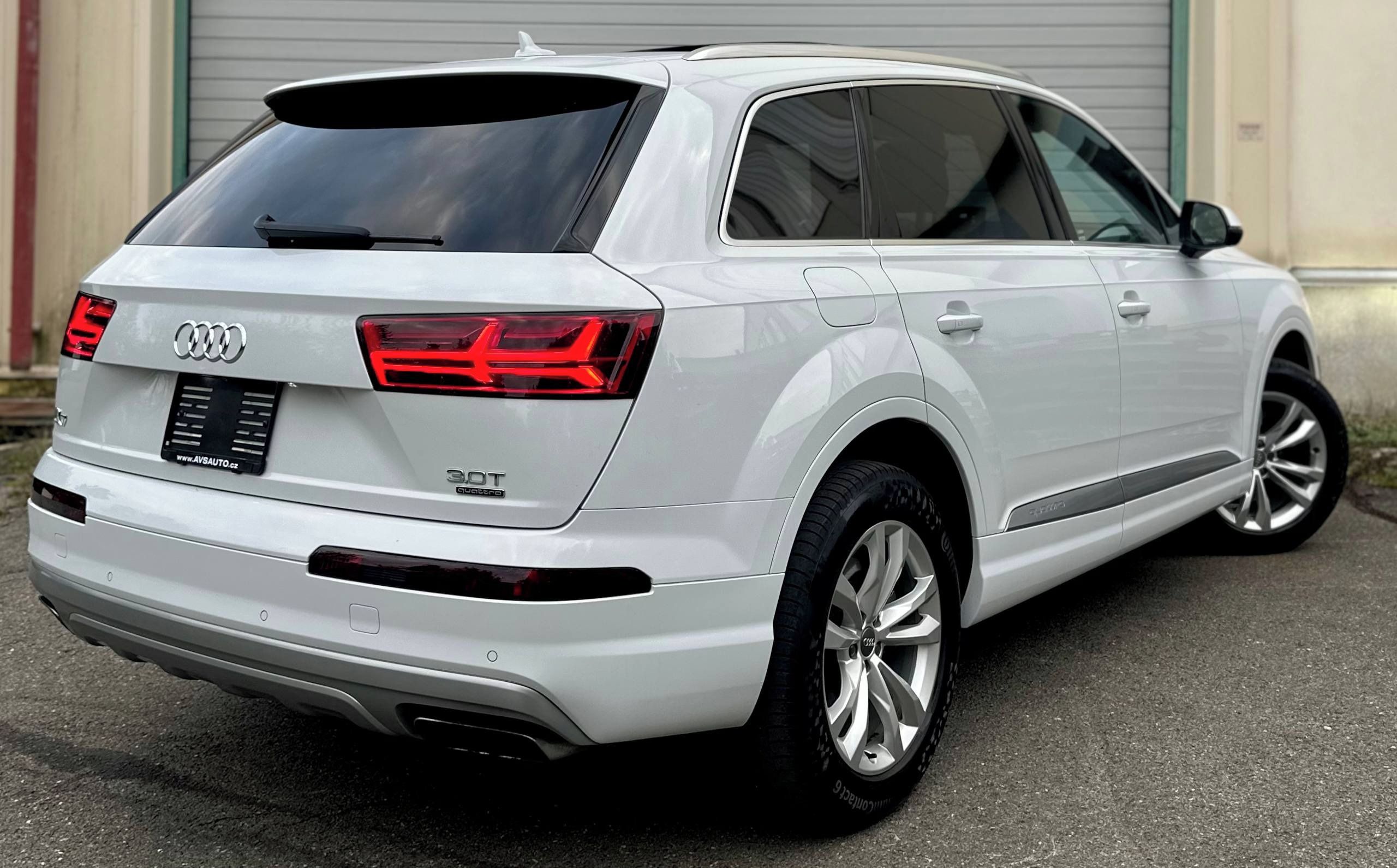 Audi Q7, 3.0 TFSI PREMIUM+ 360° 7 MIST - fotka 4