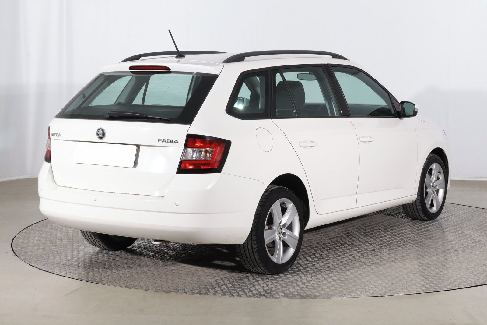 Škoda Fabia, 1.4 TDI, Serv.kniha - fotka 5