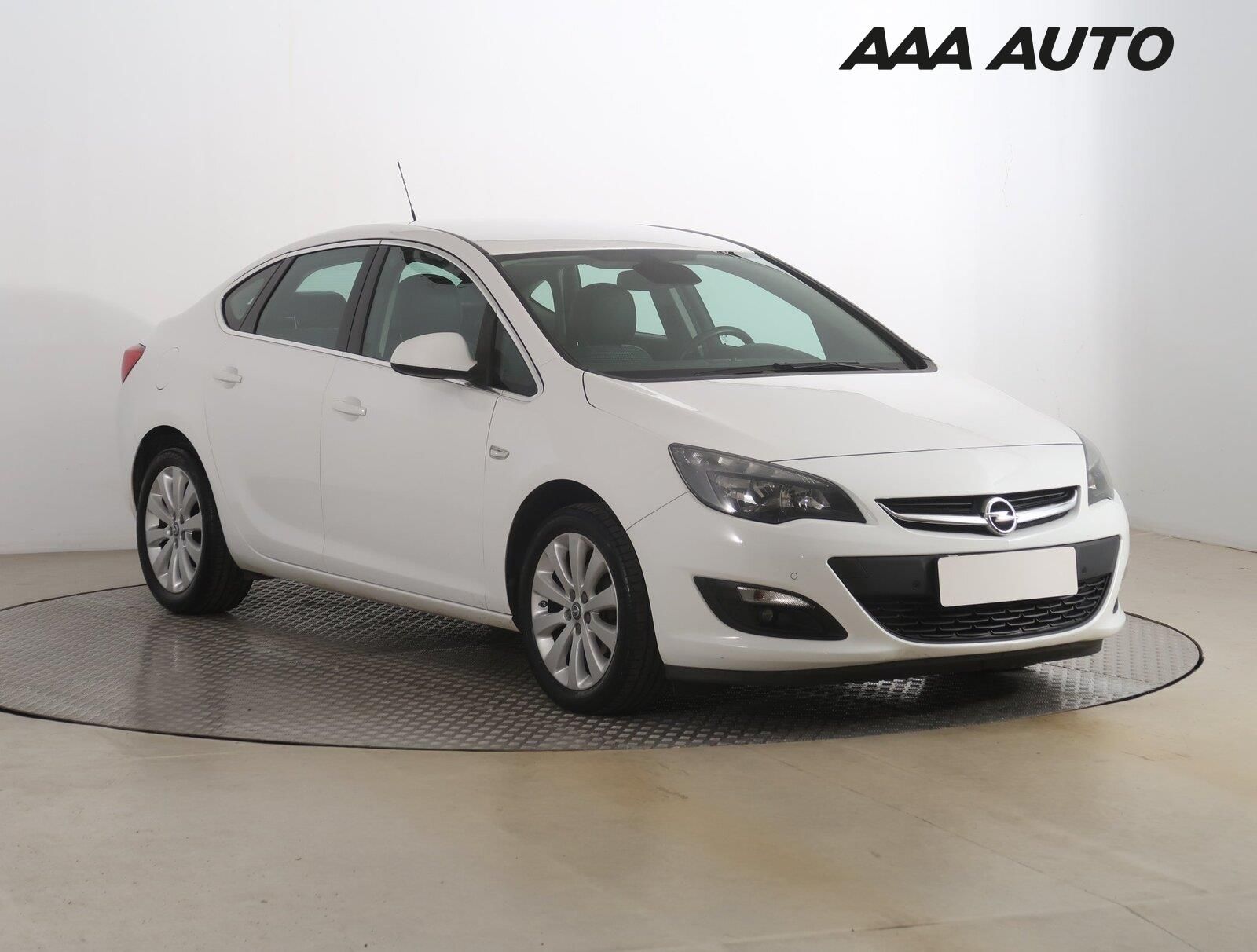 Opel Astra, 1.6 16V, Serv.kniha