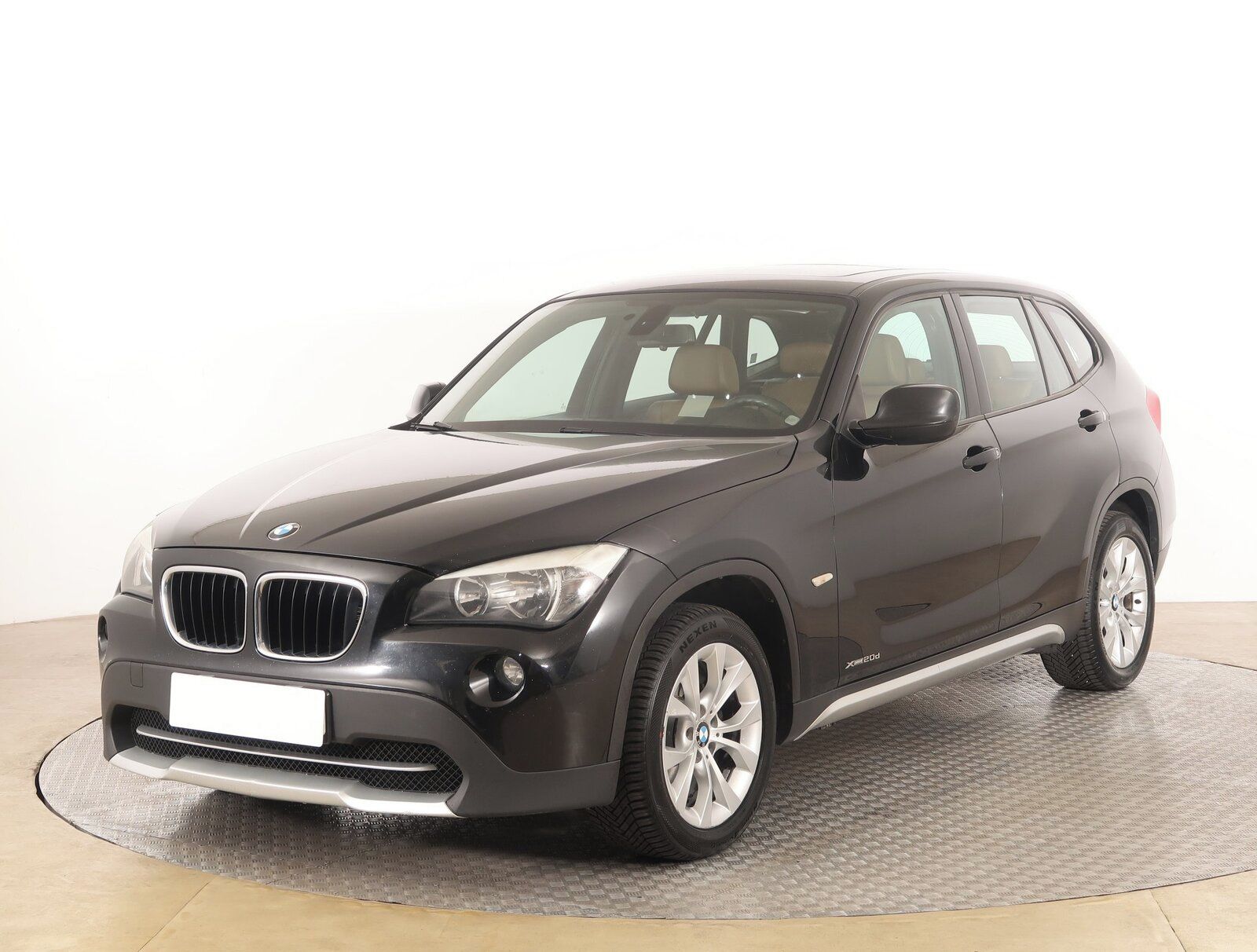 BMW X1, xDrive20d, 4X4 - fotka 2