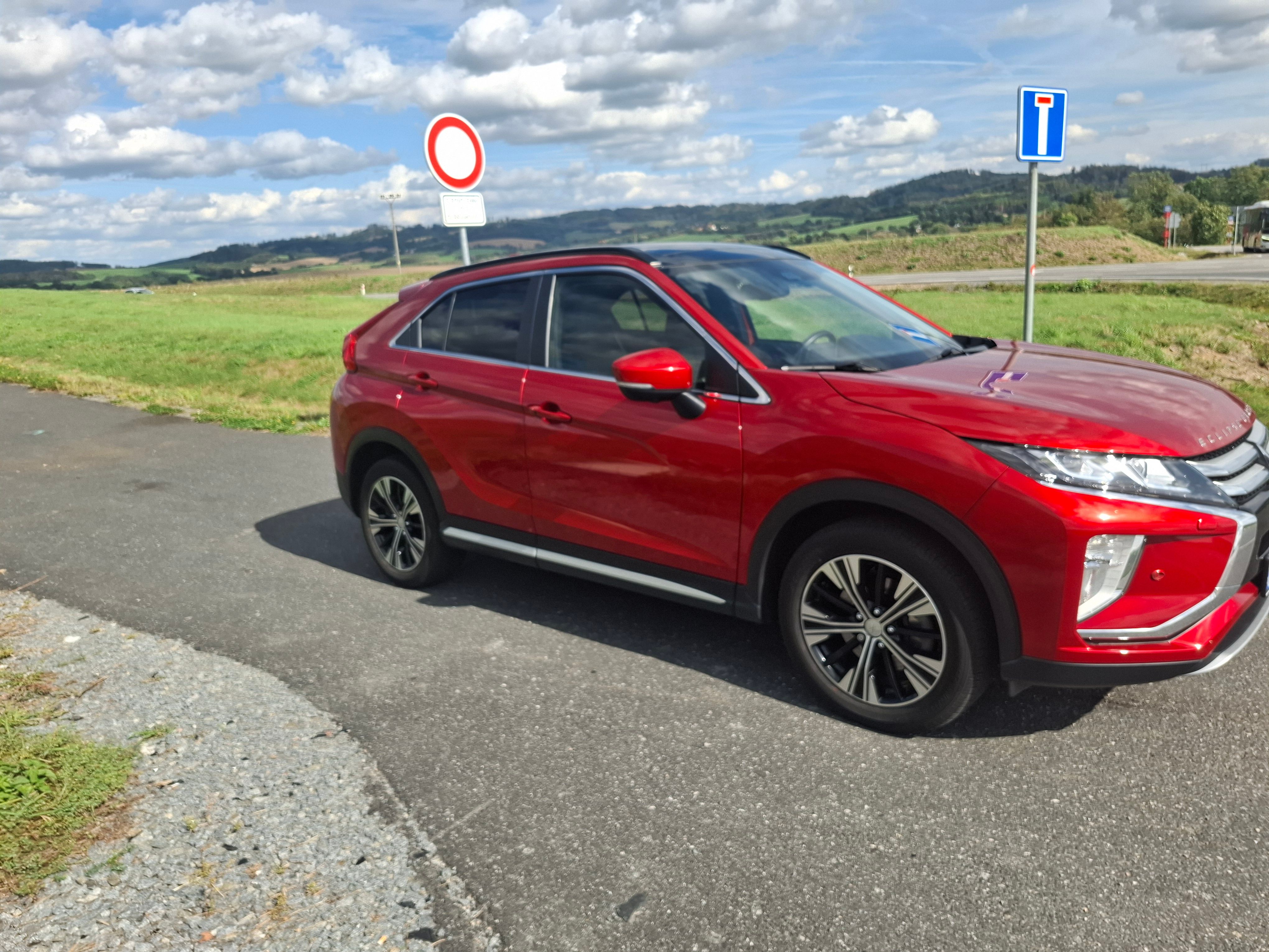 Mitsubishi Eclipse Cross, 1.5 Eclipse Cross INSTYLE 4x4 - fotka 4