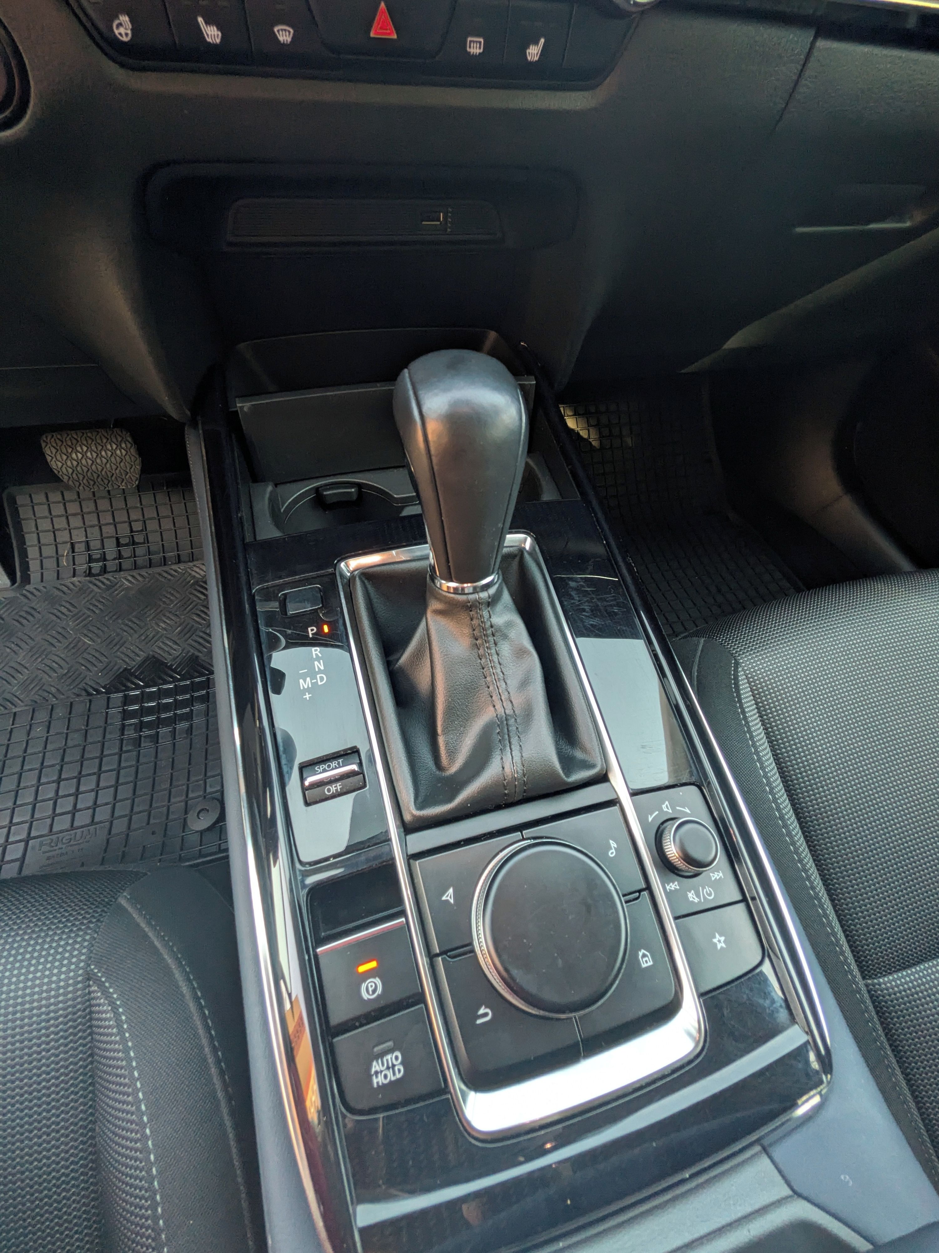Mazda CX-30, Mazda CX30, benzin - fotka 5