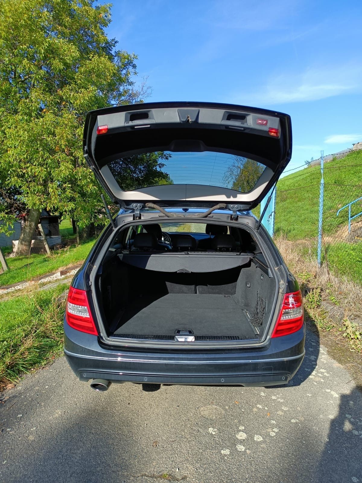 Mercedes-Benz Třídy C, Mercedes Benz C220 CDI - fotka 5