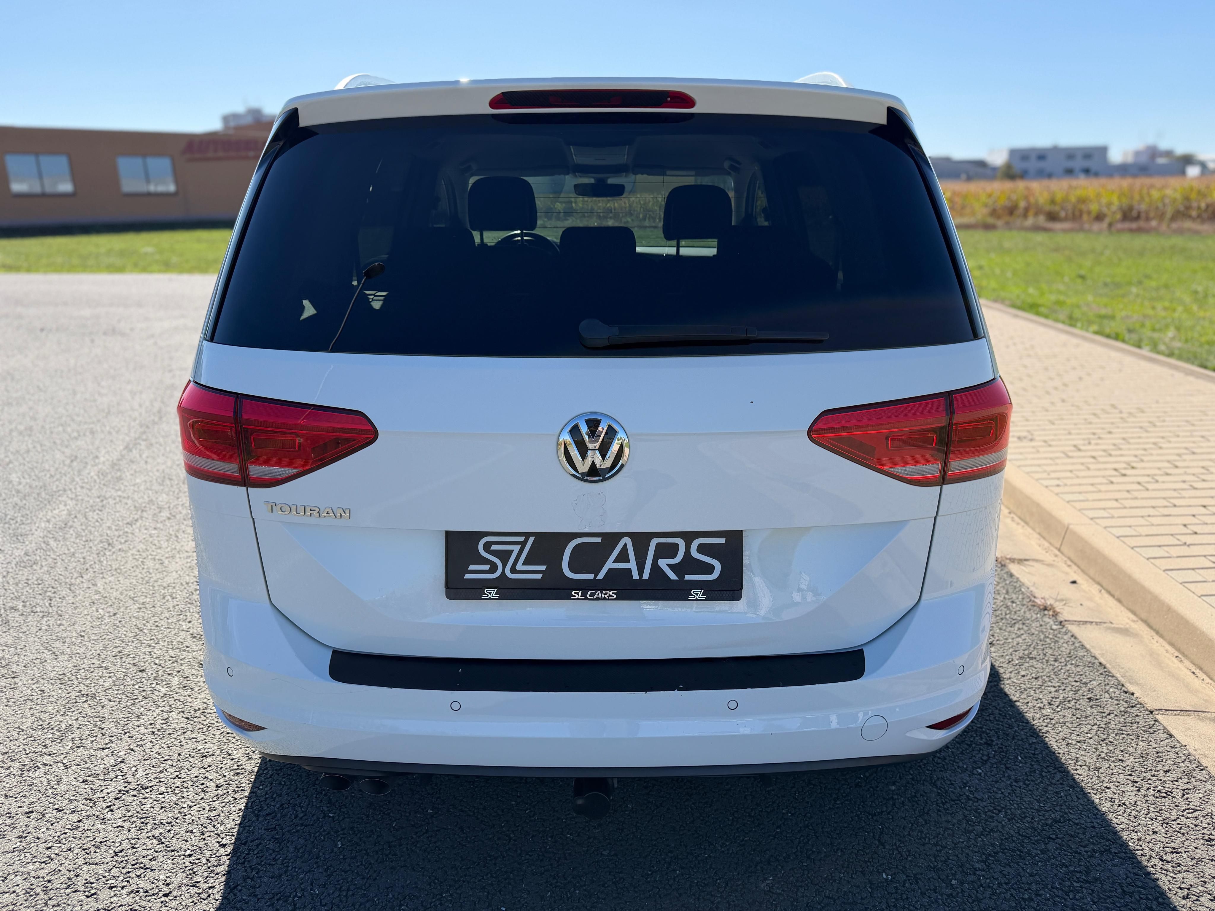 Volkswagen Touran, 2.0 TDI HIGHLINE TAŽNÉ ROZVODY - fotka 4