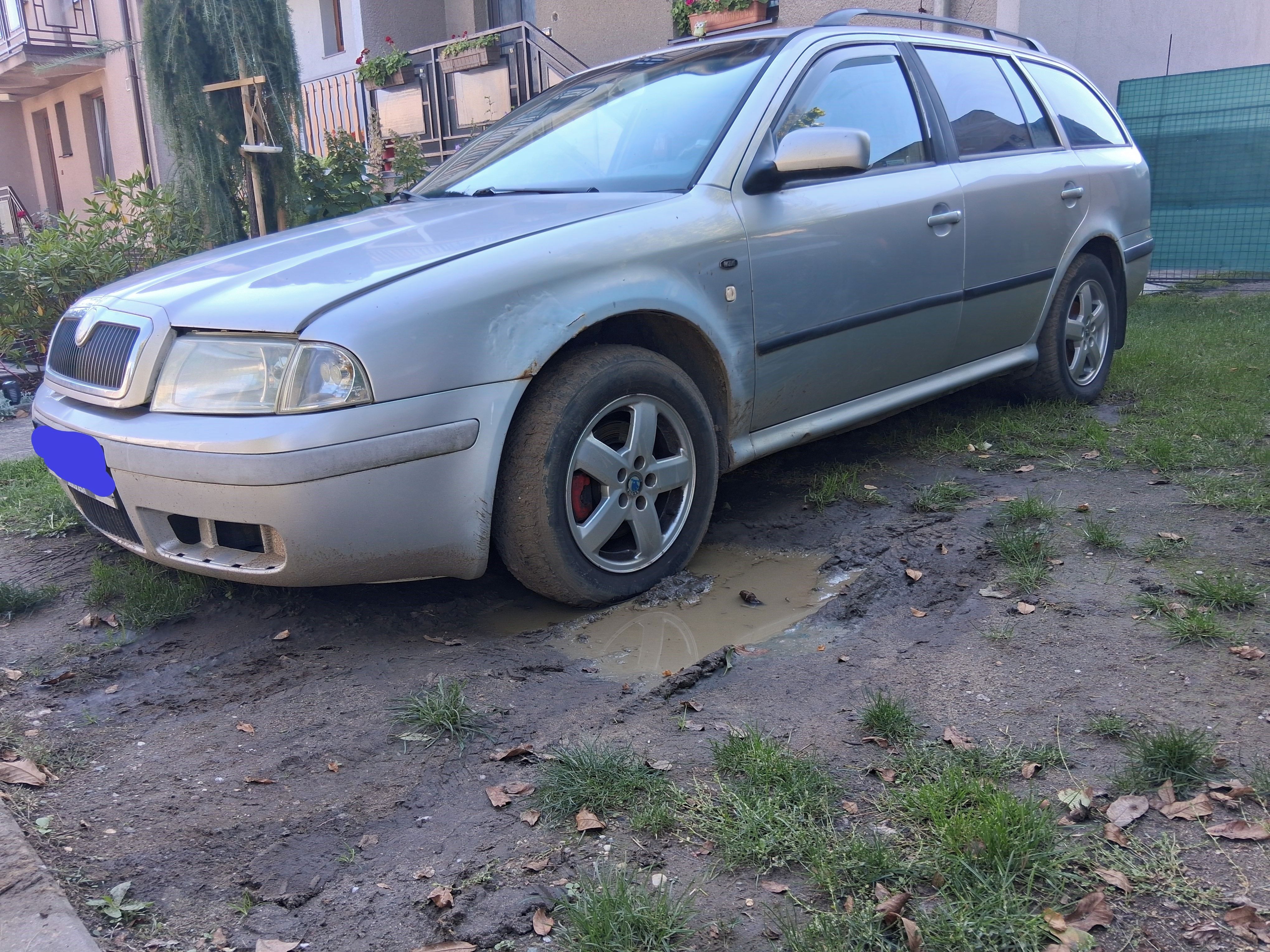 Škoda Octavia, 1,9TDI (bez STK) rezervace - fotka 2