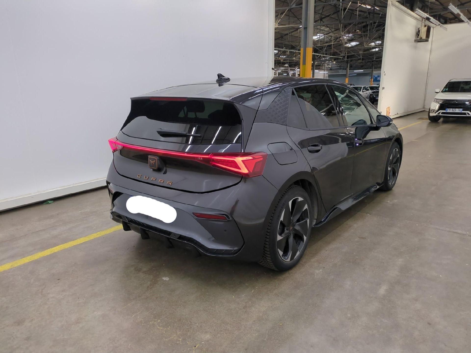 Cupra Born, 170kW XL-BATERIE  PŘIPRAVUJEME - fotka 4