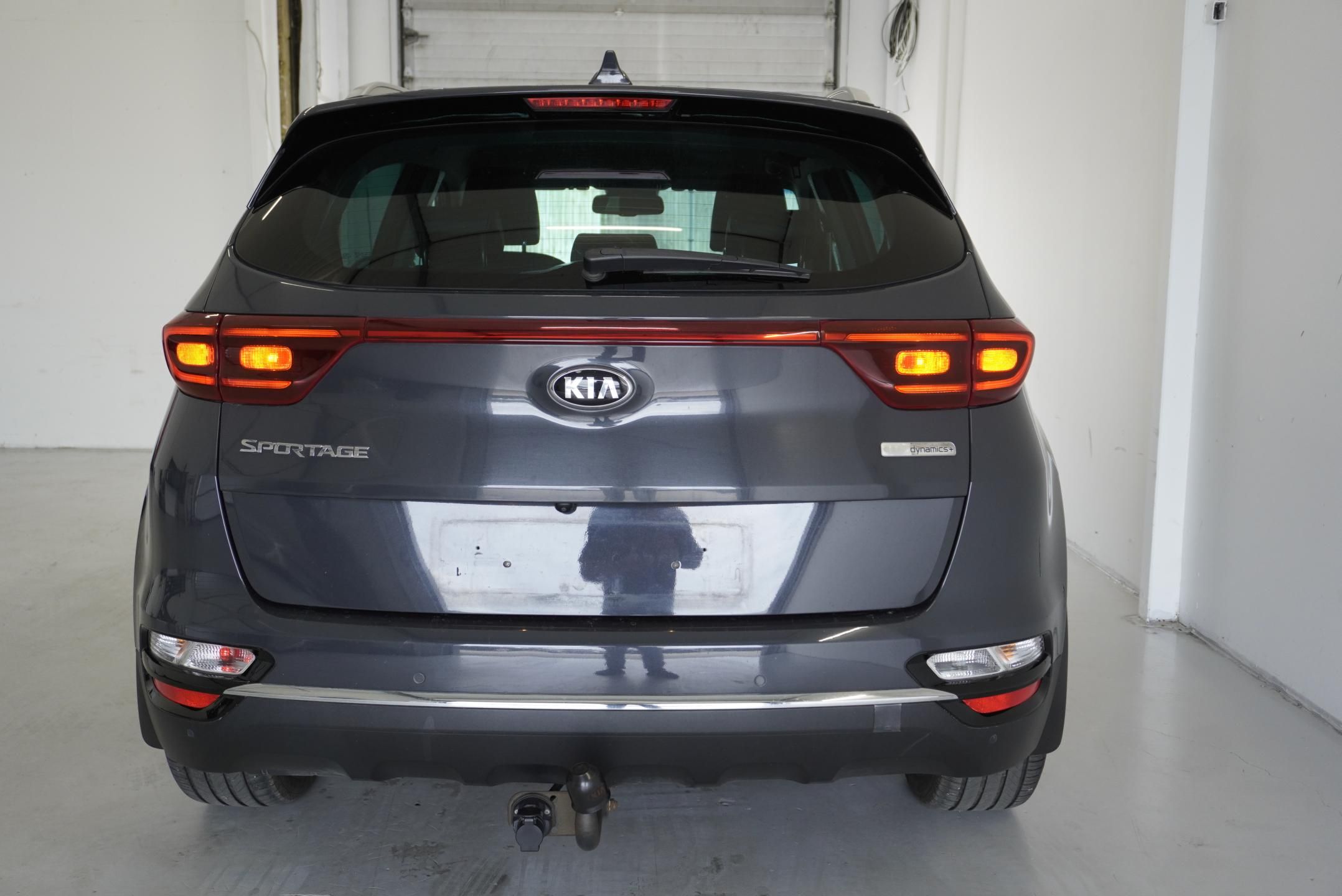 Kia Sportage, 2,0 CRDI 4WD ADVANCE - fotka 6
