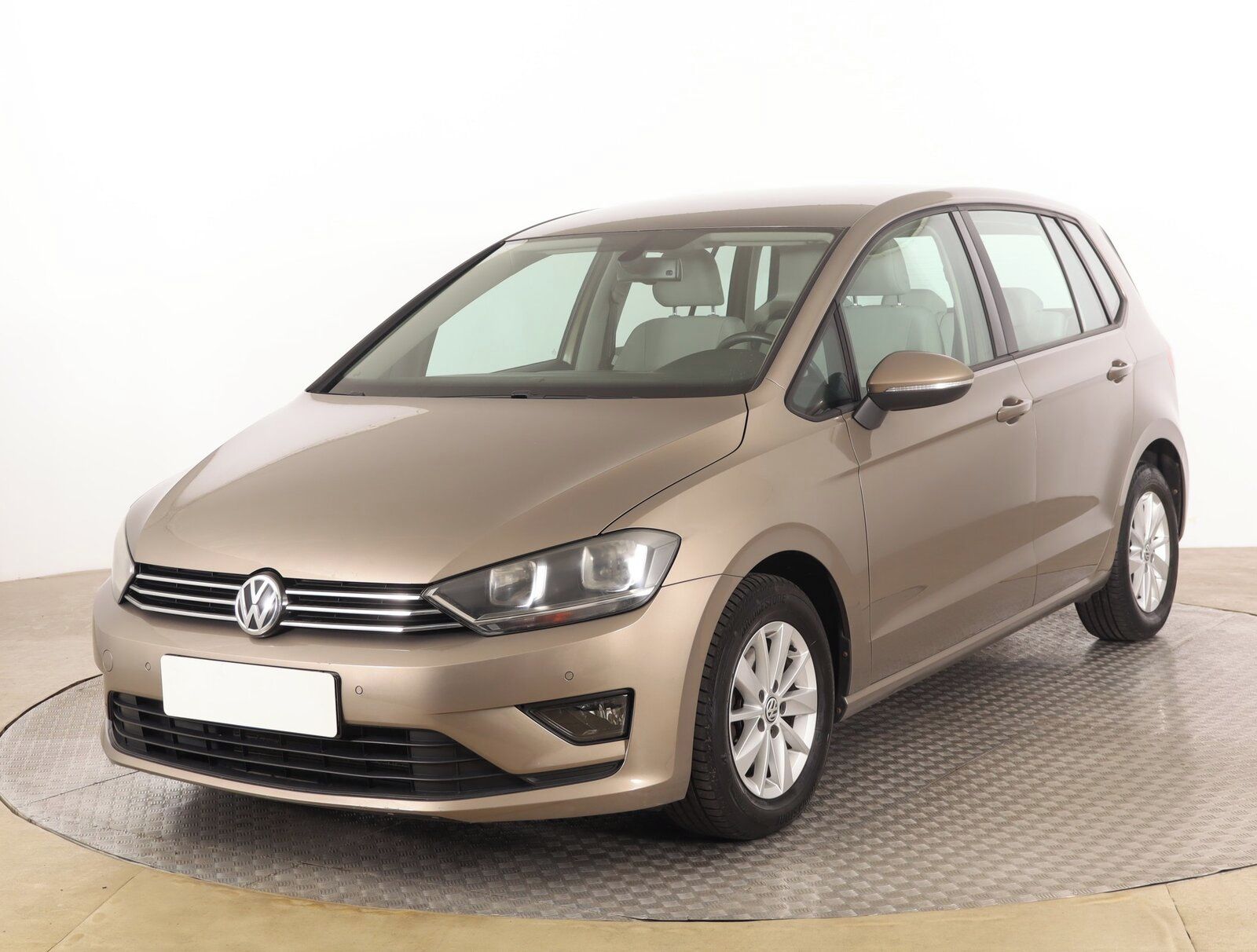 Volkswagen Golf Sportsvan, 1.4 TSI, Serv.kniha - fotka 2