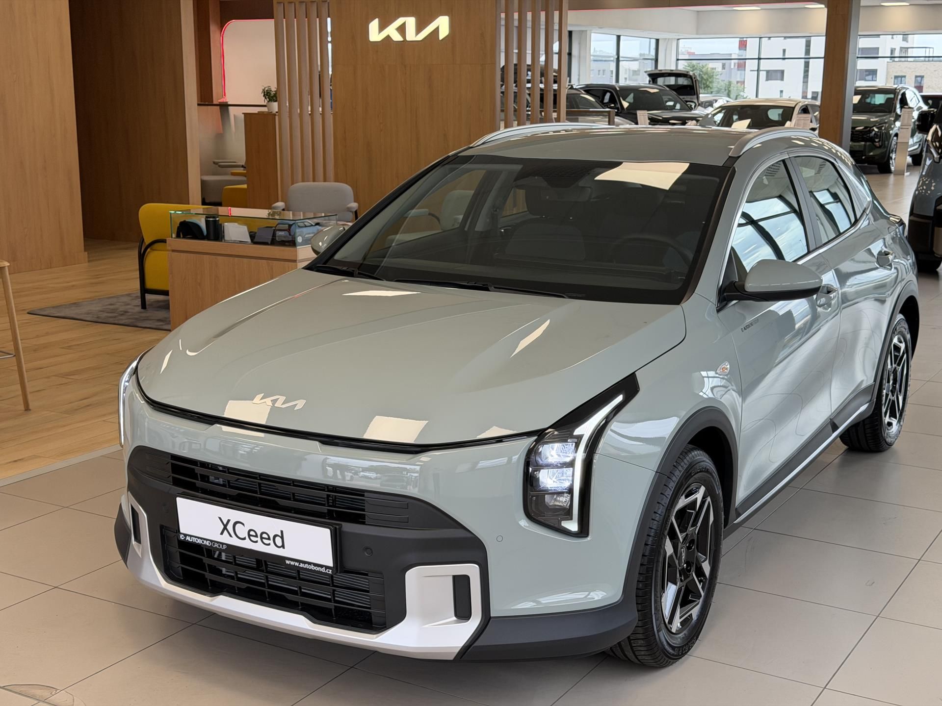 Kia XCee´d, 1,6 T-GDi 7DCT SPIN 110 KW 27 - fotka 3