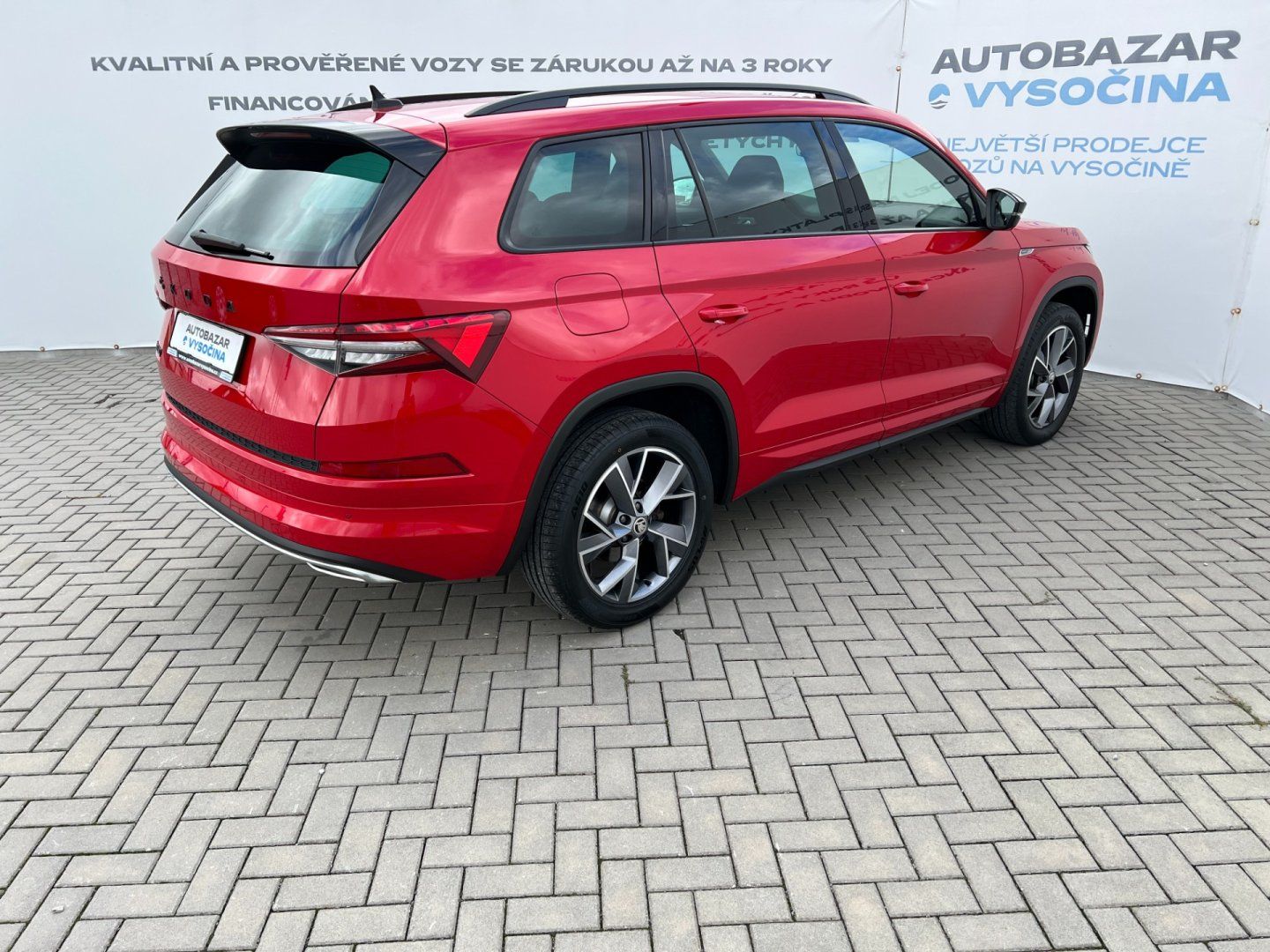 Škoda Kodiaq, 2.0TDI 110kW DSG Sportline! ČR - fotka 4